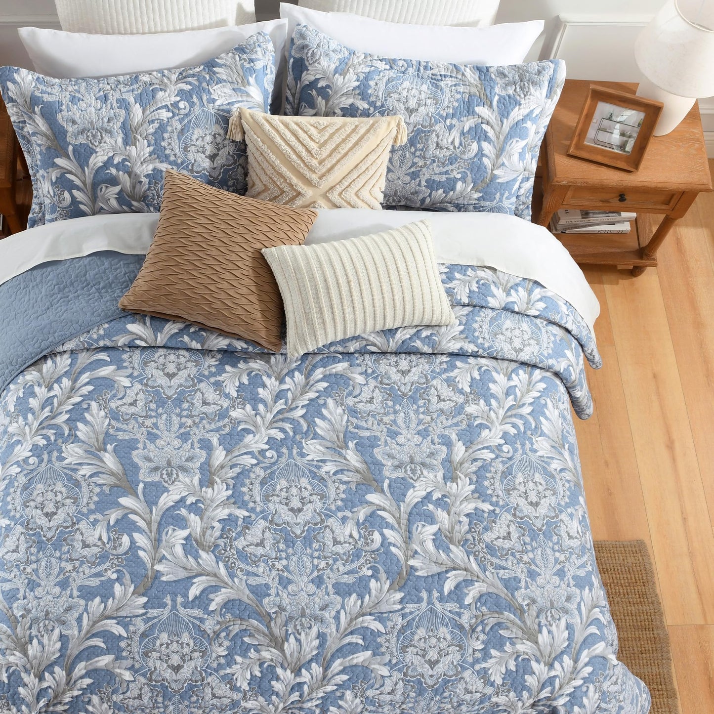 BCOTTOND King Size Quilt Set - Dusty Blue and Gray Quilt Set King, 100% Cotton Floral Bedspread Set 3 Piece, Classic Damask Bedspread, Reversible Lightweight Quilt Bedding Set