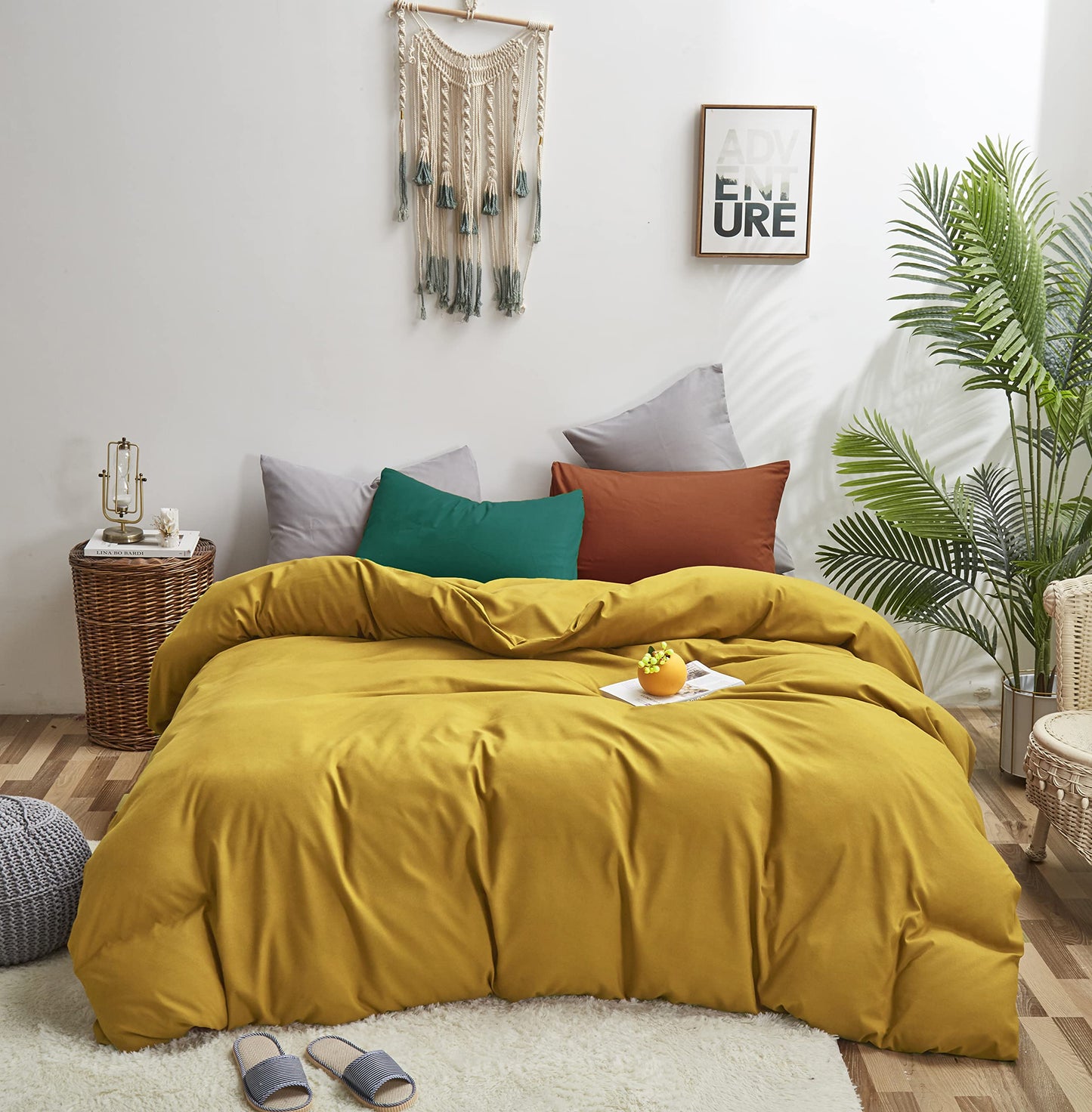 Luxlovery Mustard Yellow Comforter Set Queen Modern Bright Yellow Bedding Comforter Set Full Soft Cozy Breathable Quilts 1 Yellow Comforter+1 Green 1 Caramel Pillowcase for Adults Kids