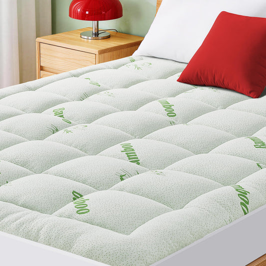 Mattress Pad Queen Size, Cooling Pillow Top Mattress Topper, Ultra Soft Viscose Made from Bamboo, Breathable for Hot Sleepers, Deep Pocket 8"-20", Green