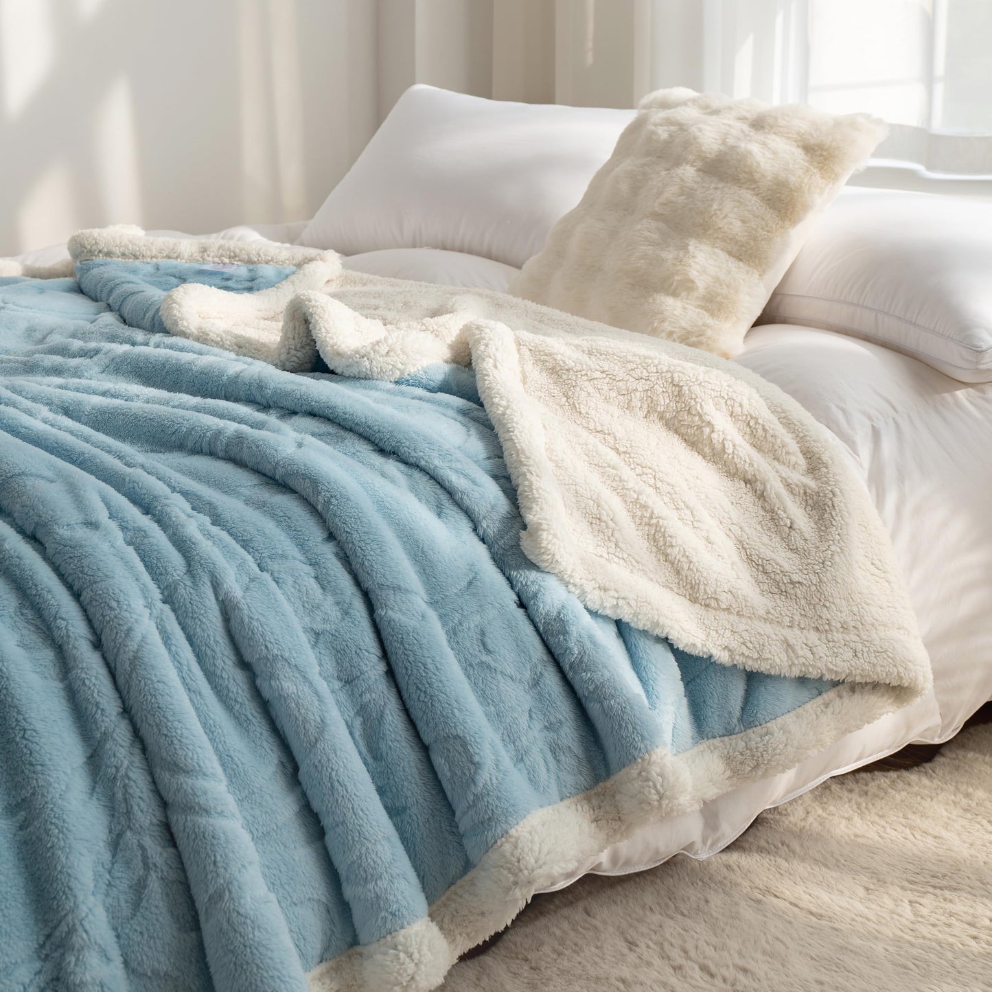 UKELER Sherpa Bed Blanket 80 × 90 inch, Ultra Soft Queen Size Throw Blanket for All Season, Cozy Plush Floral Fleece Blanket for Bedroom Living Room Dorm Hostel Sofa Camping, Blue