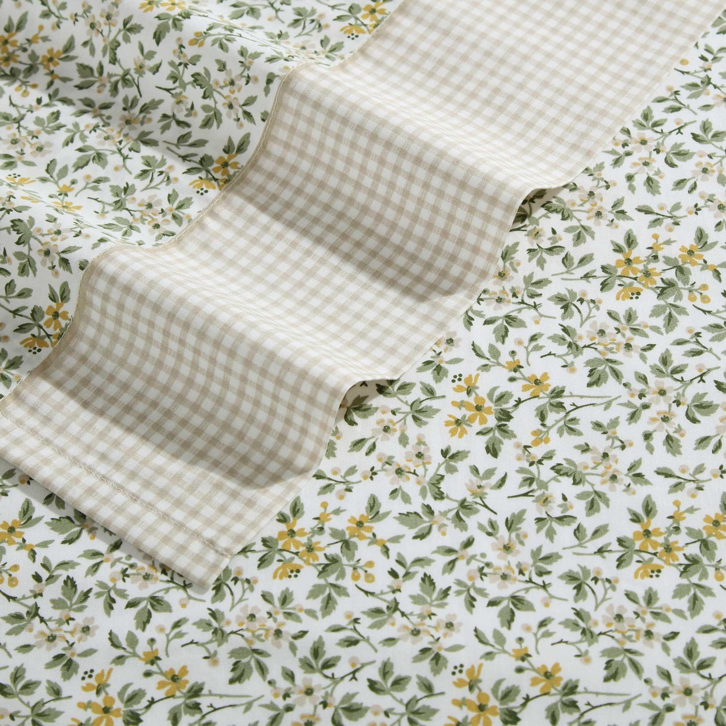 Laura Ashley – Twin Size Sheet Set, Crisp & Lightweight Cotton Percale Bedding with Fitted Sheet and Pillowcase, Floral Room Decor, Deep Pocket, College Dorm Room Essentials (Tierney Green)