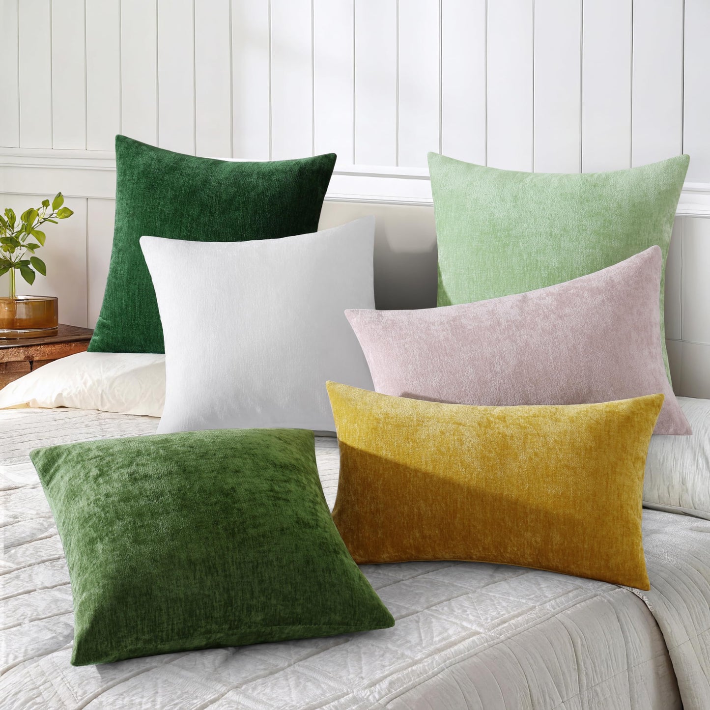 decorUhome Chenille Moss Green Throw Pillow Covers 18x18 Inch Set of 2, Decorative Soft Couch Pillow Covers Solid Dyed Accent Farmhouse Neutral Square Pillow Cases for Sofa
