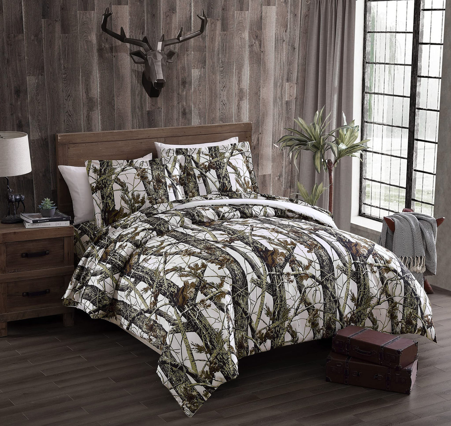Chezmoi Collection Salem 3-Piece Cabin Lodge Forest Woods Comforter Set - Nature Camo Tree Leaves Printed Soft Microfiber Bedding - White, Queen