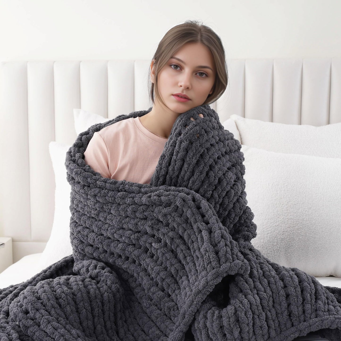Battilo Chunky Knit Throw Blanket, Soft and Thick Chenille Throw Blanket, 50"x60" Handmade Cable Knit Crochet Blanket, Dark Grey Knot Knitted Throw Blankets for Couch Sofa Bed Home Decor