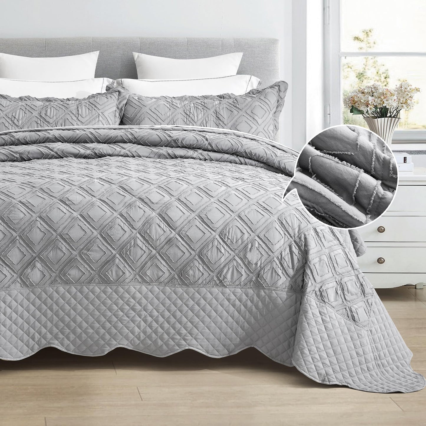 Blythease Oversized King Bedspread, Clipped Jacquard Diamond Quilt Set King/Cal King, Lightweight Tufted Reversible Coverlet, Scalloped Edge - Shabby Chic Boho Look, 3 Piece, Grey