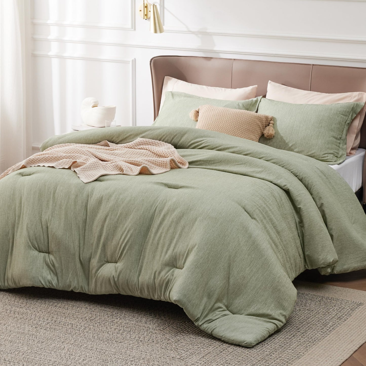 Bedsure Oversized King Comforter Set - Olive Green Soft Bedding for All Seasons, Cationic Dyed Bed Set, 3 Pieces, 1 Oversized King Size Comforter (120"x98") and 2 Pillow Shams (20"x36"+2")