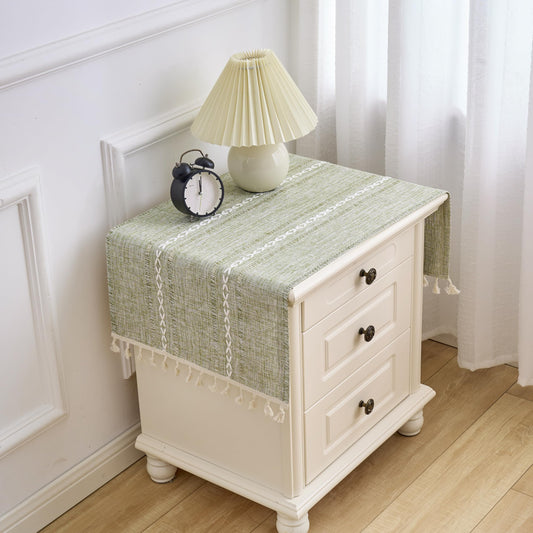 Wuluwala Small Bedside Tablecloth Nightstand Cover Cloth with Tassels Rustic Farmhouse End Table Cloth Linen Side Table Cover Suitable for Living Room Spring Summer Wedding Home Decor, Green
