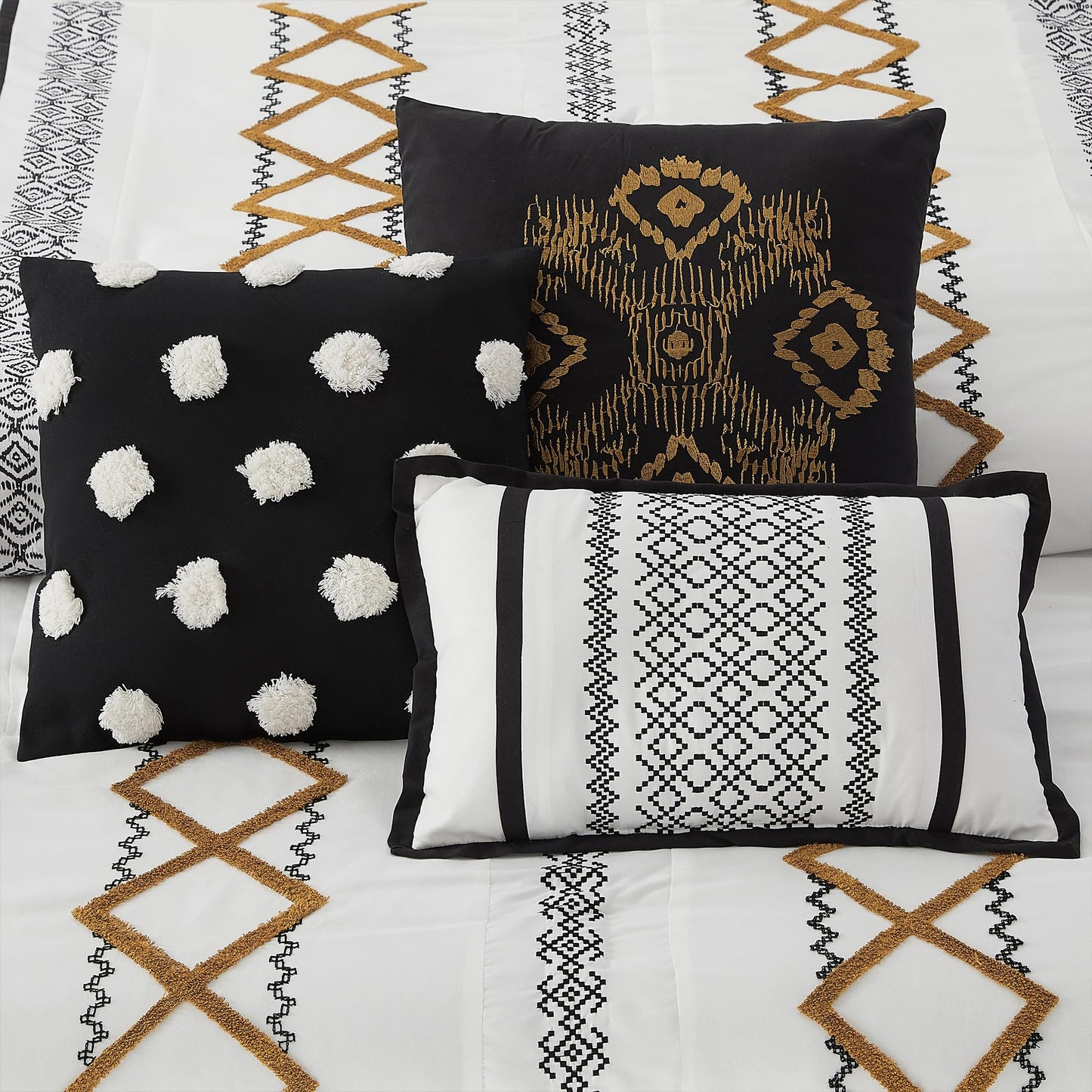LANCO MODERN LIFESTYLE Black Gold Queen Comforter Set, 15 Pieces All Season Bedding Set with Geometric Terry Embroidered with Sheets, Bedskirt, Pillow Shams and Cases, Decorative Pillows and Curtains