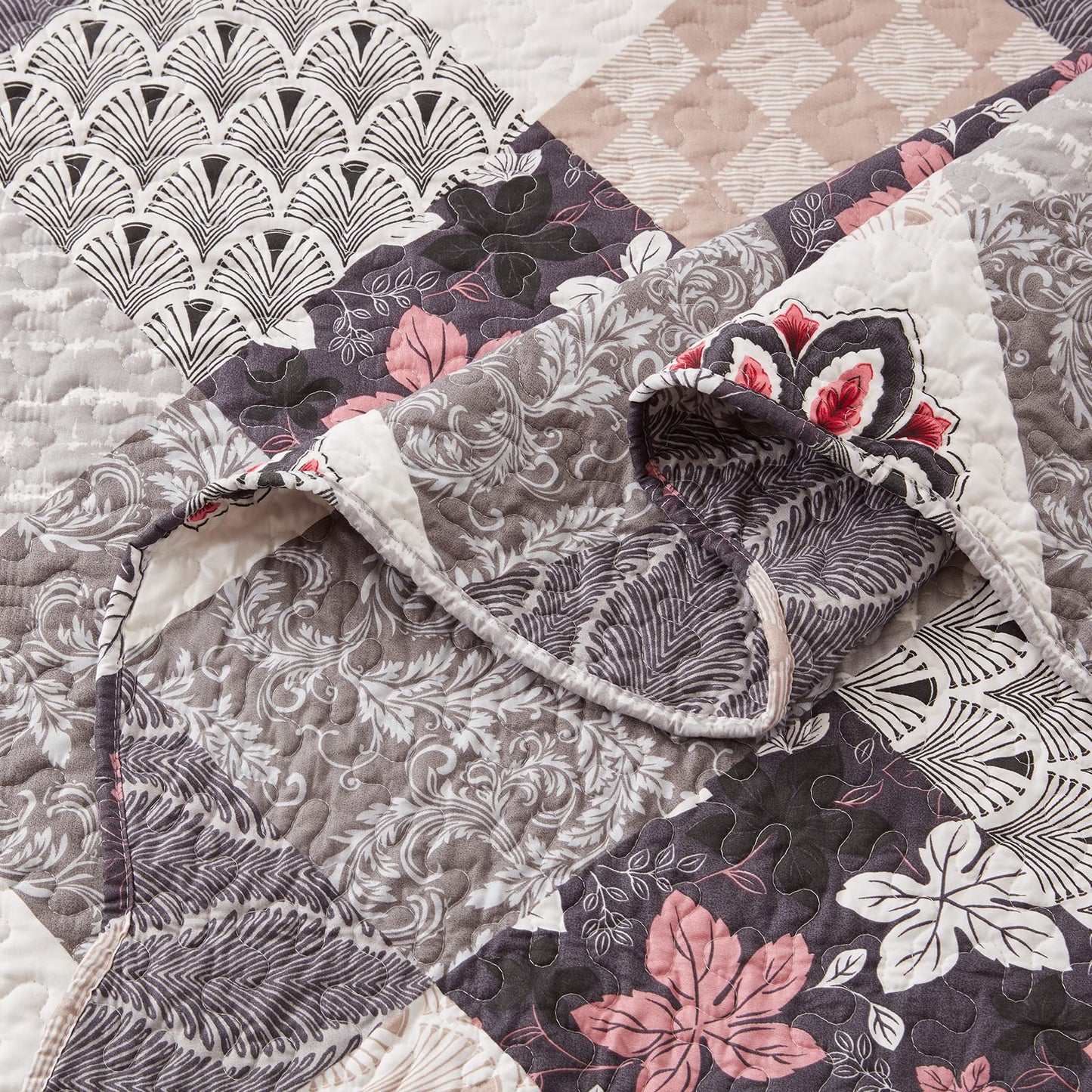 King Size Quilt Set 3 Pieces Lightweight Reversible Bedspread-98''x106'' Soft Patchwork Floral Coverlet Luxurious Warm Microfiber Bed Cover All Seasons Gray Bedding Set(1 Quilt,2 Pillow Shams)
