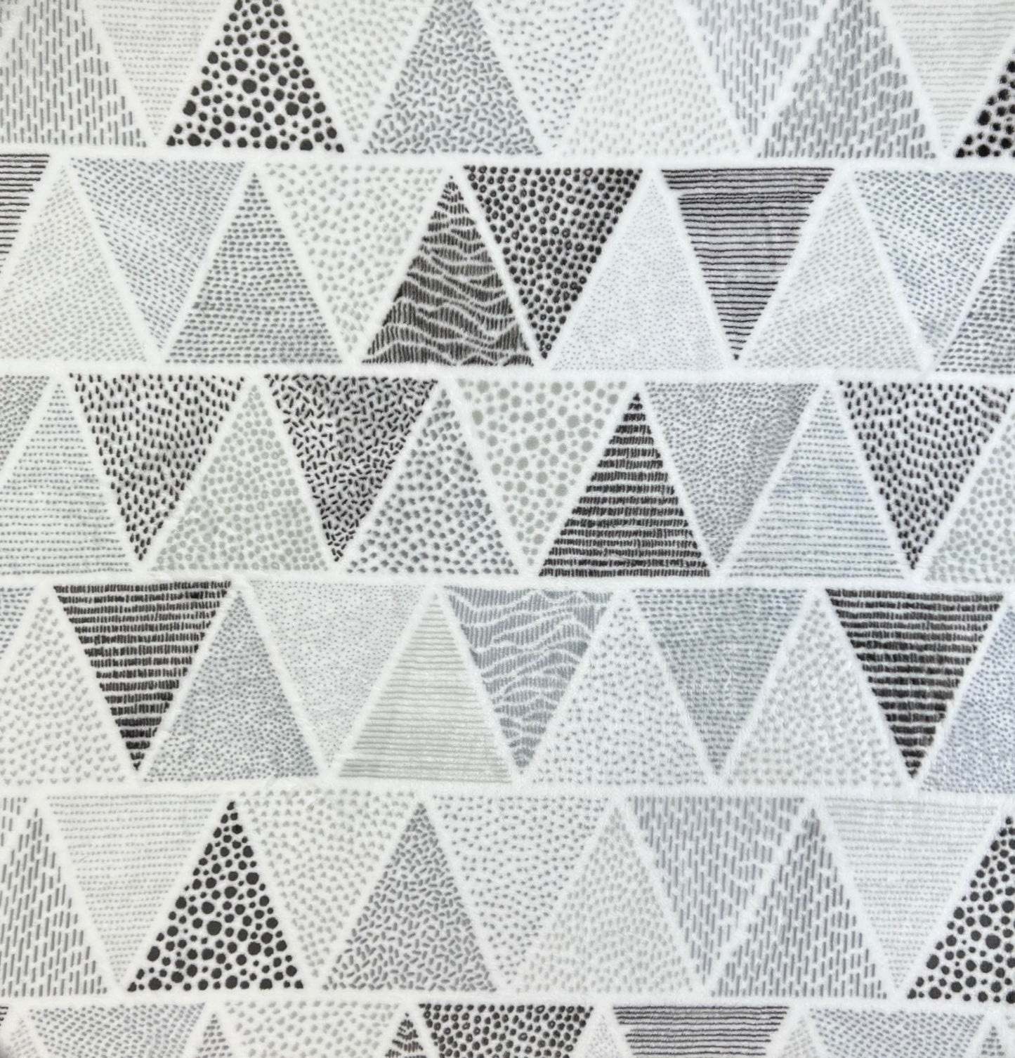 Serafina Home Throw Blanket: Velvety Soft, Durable Fleece Accent for Bed or Couch (Triangle Geo, 50 x 60 inches)