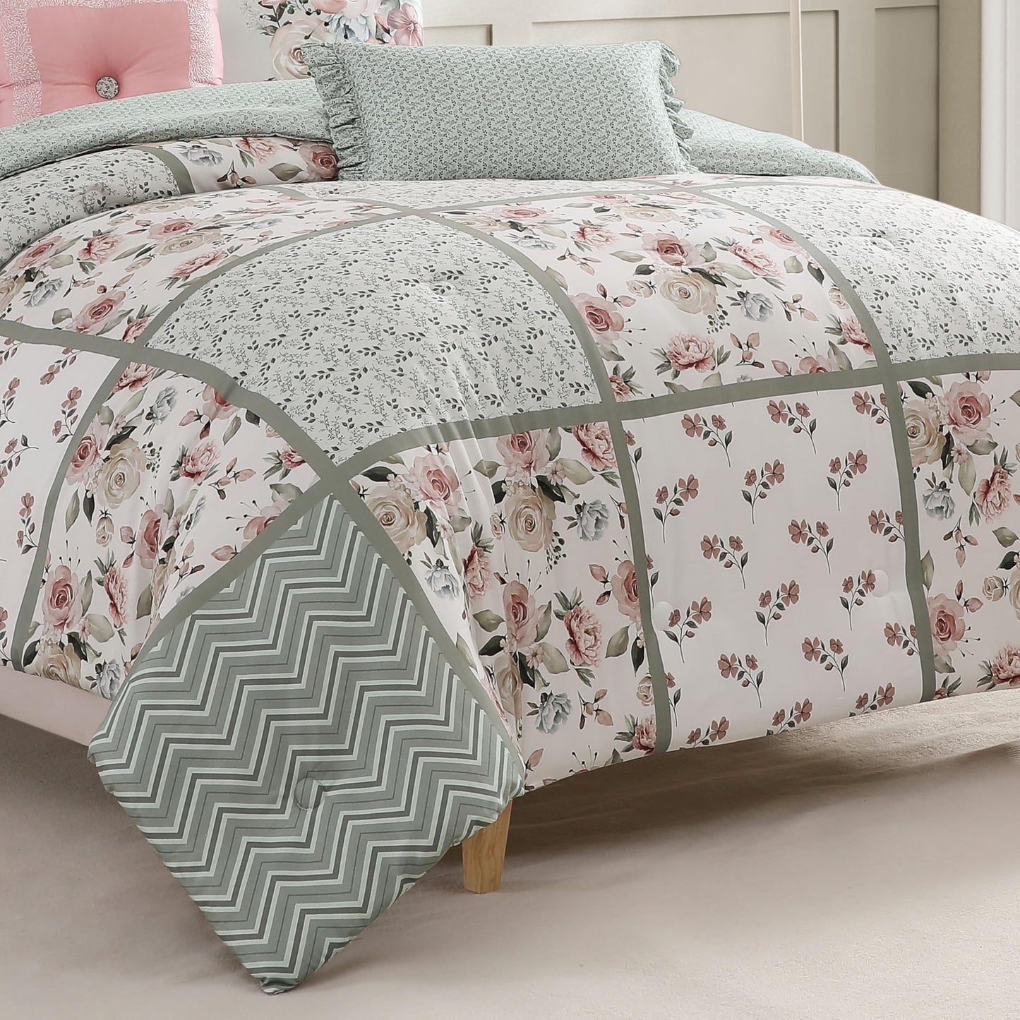 Bebejan Sage Serenity 5 Piece Reversible Comforter Set, 100% Cotton Sateen, 220 Thread Count, Bedding Comforter Set, 1 Comforter, 2 Shams & 2 Pillows (King/Cal King)