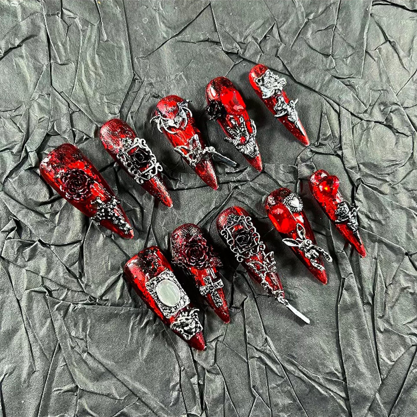 Press on Nails Handmade Nails 10Pcs Dark Gothic Style Manual Press on Nails Bloody Mary Fake Nails for Women Party Holiday Photo Size S