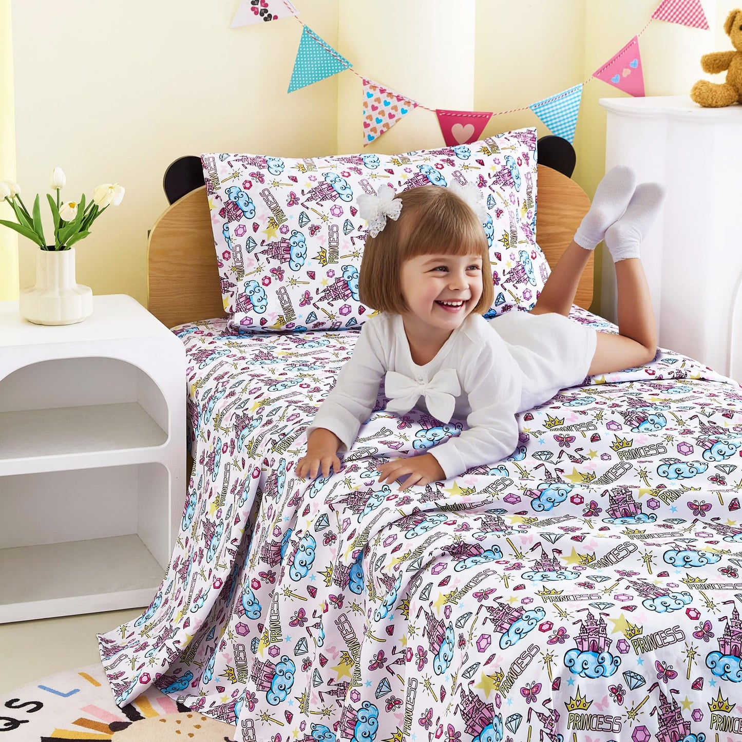 Softan Kids Bed Sheet Set, 3-Piece Twin Sheets Set, Microfiber Fitted Sheet with 15 Inches Deep Pocket and Corner Straps, Breathable & Silky Soft Castle Diamond Printed Sheet and Pillowcase Sets