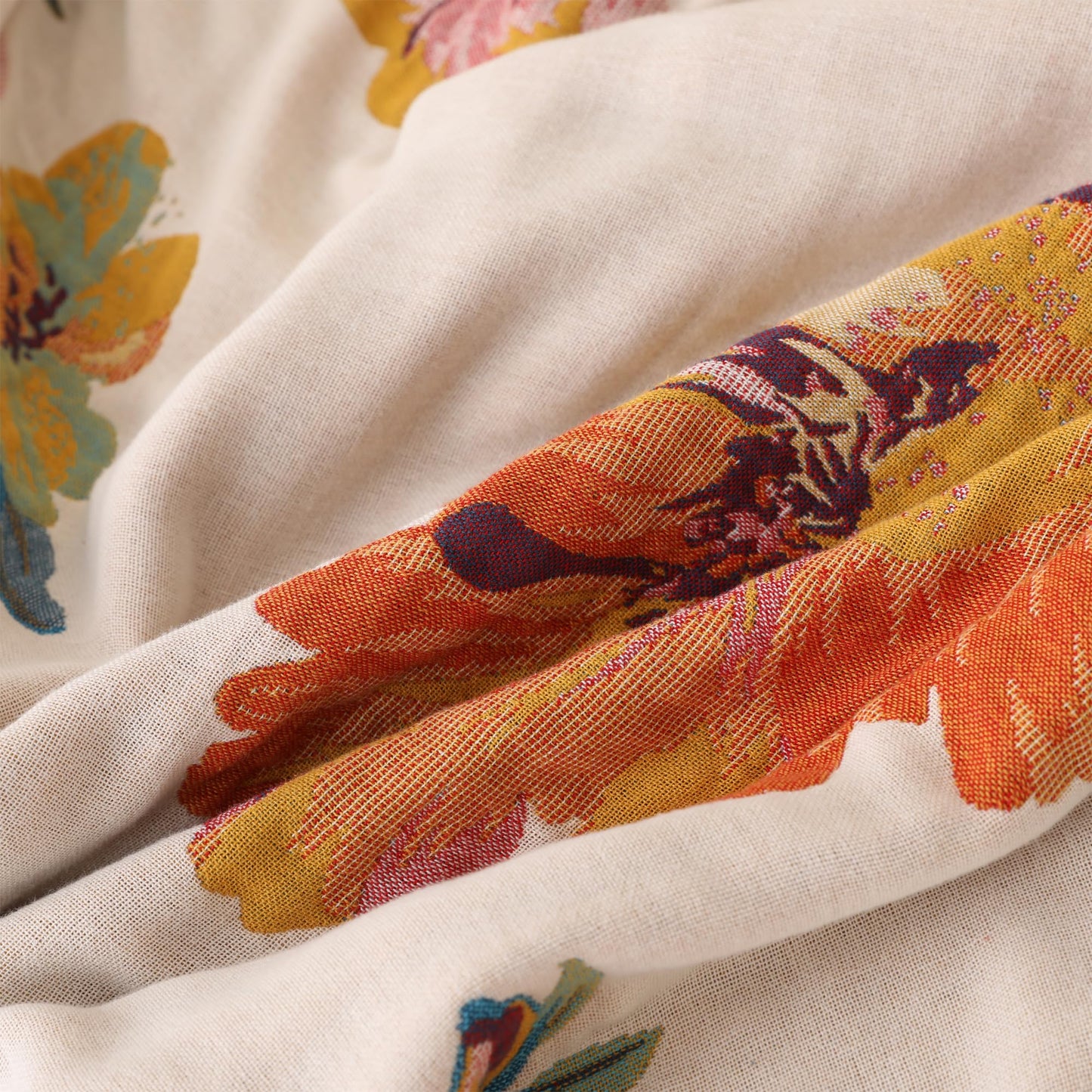 BRYALIX 100% Cotton Muslin Floral Throw Blanket, Red Rose Pattern, Lightweight Quilt, Boho Farmhouse Decorative Fringed Reversible Jacquard Throw for Home, Picnic, Travel, 60"x80"