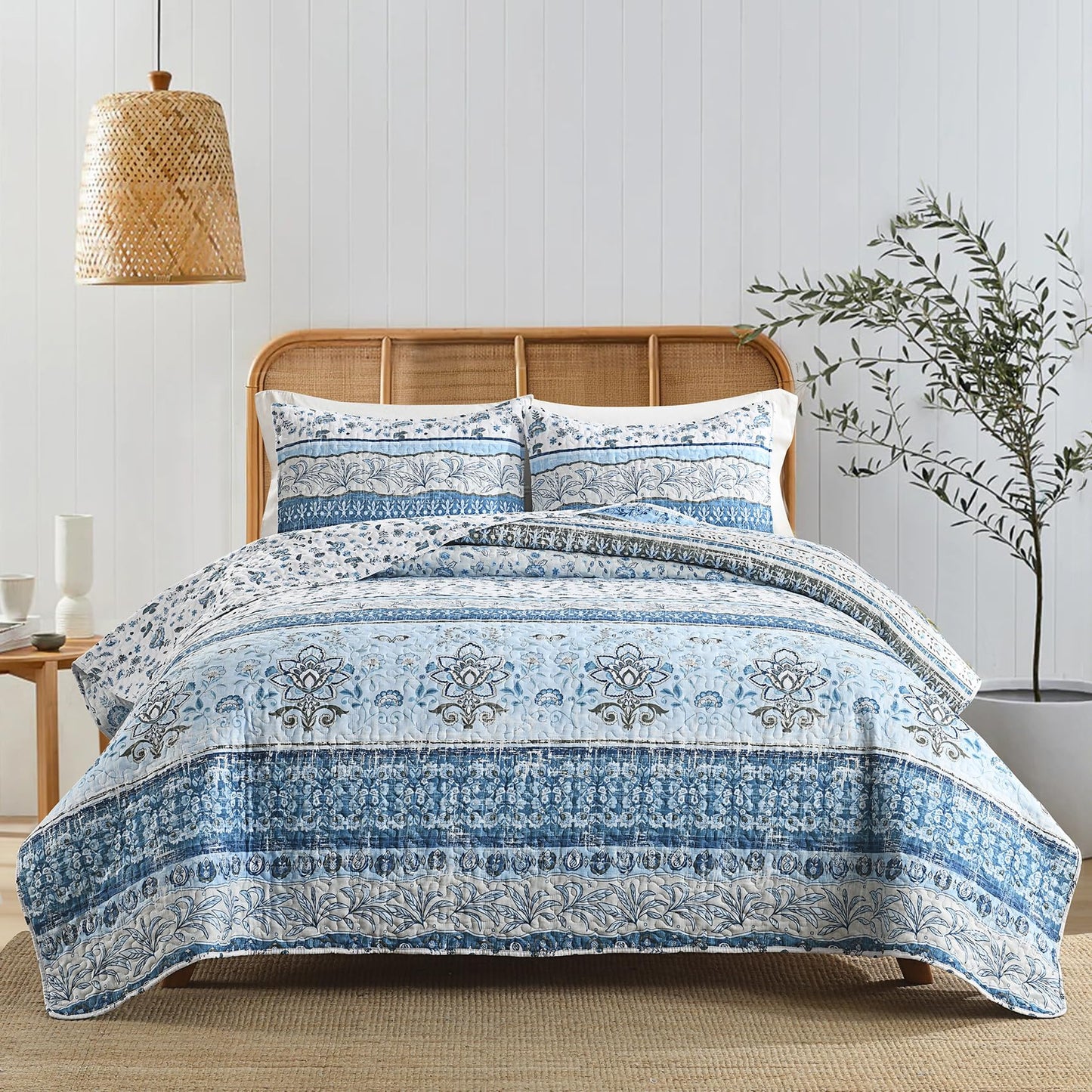 HORIMOTE HOME Boho Quilt Queen Size Blue Bohemian Floral Quilt Bedding Set, Soft Lightweight Boho Comforter Set Queen for All Season, Farmhouse Bedspread Coverlet with 2 Pillow Shams, 90 x 96 inches