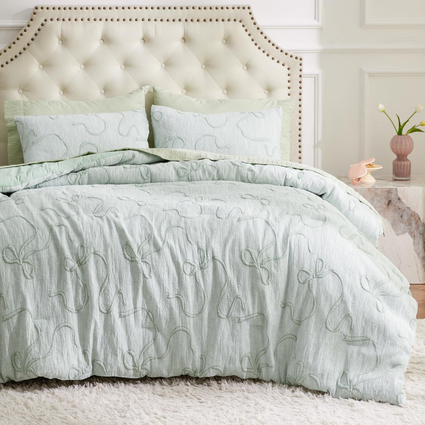 Bedsure Sage Green King Size Comforter Set, GentleSoft™ 3 Pieces Breathable Bow Comforter Set Women with 2 Pillow Shams, Cute King Bedding Set Room Decor Aesthetic Bedroom Decor, 104x90 Inches