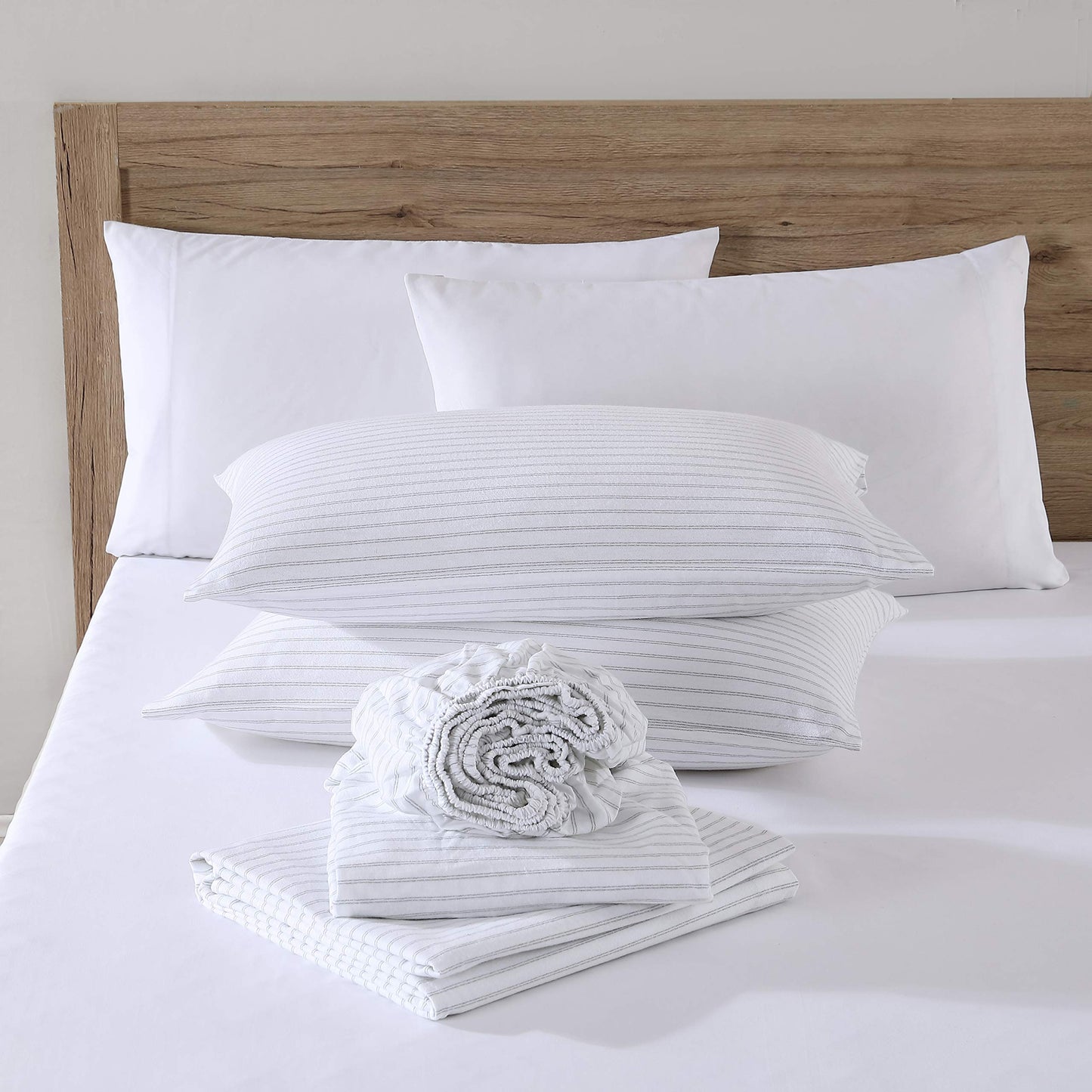 Eddie Bauer - Flannel Sheets King Size, Anti-Pilling & Wrinkle Resistant Cotton, Touchably Soft for All-Season Comfort - Bed Sheets with Matching Pillowcases & Fitted Sheet (Trail Stripe Grey)