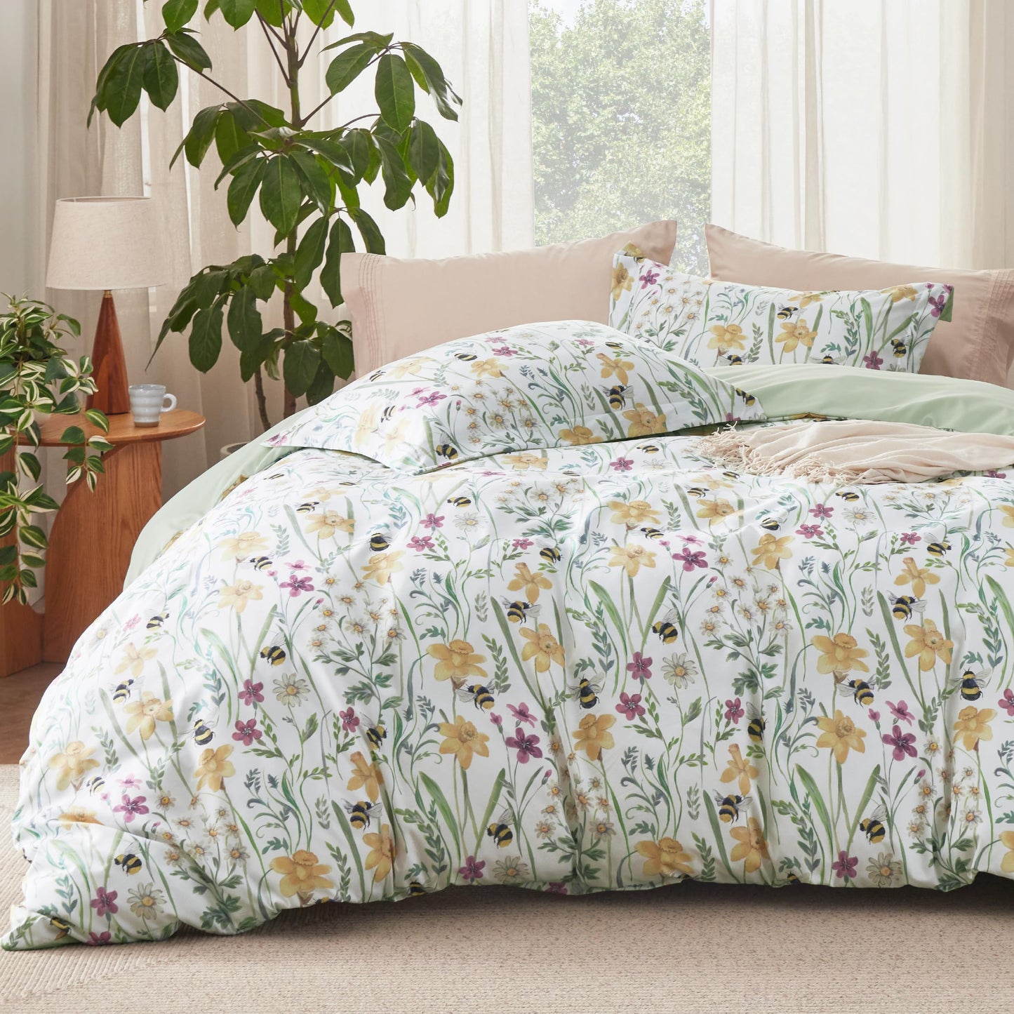 Bedsure Duvet Cover King Size - Reversible Floral Patterned Duvet Cover Set with Zipper Closure, 3 Pieces Green Bedding Set with 8 Corner Ties and 2 Pillow Shams 20"x36"