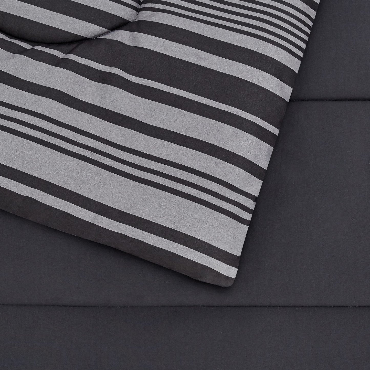 Amazon Basics 5-Piece Lightweight Microfiber Comforter Set with Sheets, Bed-in-a-Bag, Gray Calvin Striped Bedding, Twin/Twin XL