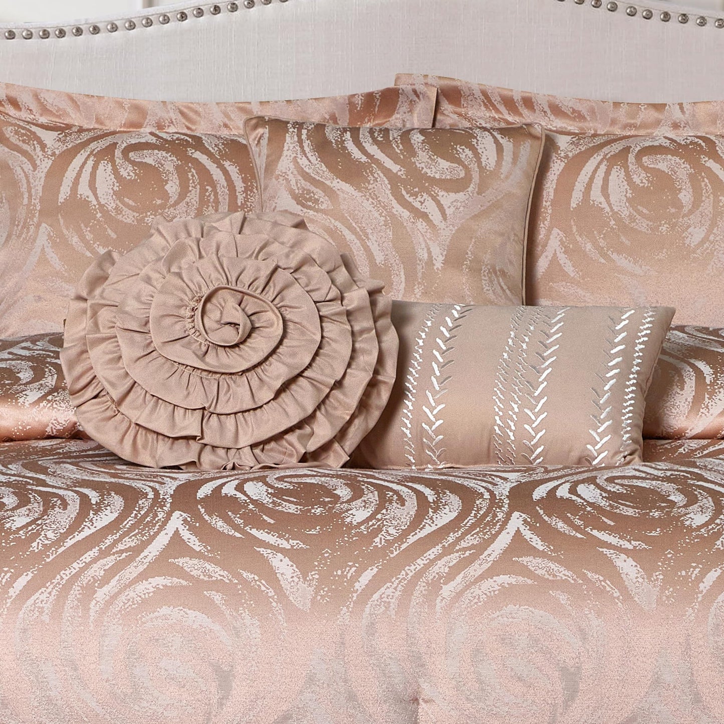 LANCO MODERN LIFESTYLE Bright Blush 7 Piece Comforter Set, King, Elegant Floral Jacquard, Ultra Soft Bed Set for All Seasons, Bed in a Bag, Include Comforter, Bed Skirt, Pillow Shams & Decor Pillows