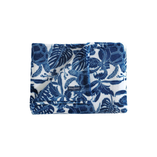 Tommy Bahama - Throw Blanket, Plush Fleece Bedding with Ultra-Soft Cozy Feel, Tropical Blanket for Bed or Couch (Turtle Bay Blue, 50' x 70')