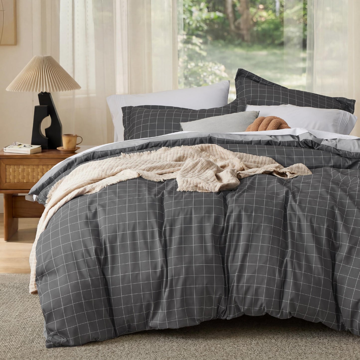 Bedsure Duvet Cover King Size - Reversible Plaid Duvet Cover Set with Zipper Closure, 3 Pieces Dark Grey Bedding Set with 8 Corner Ties and 2 Pillow Shams 20"x36"