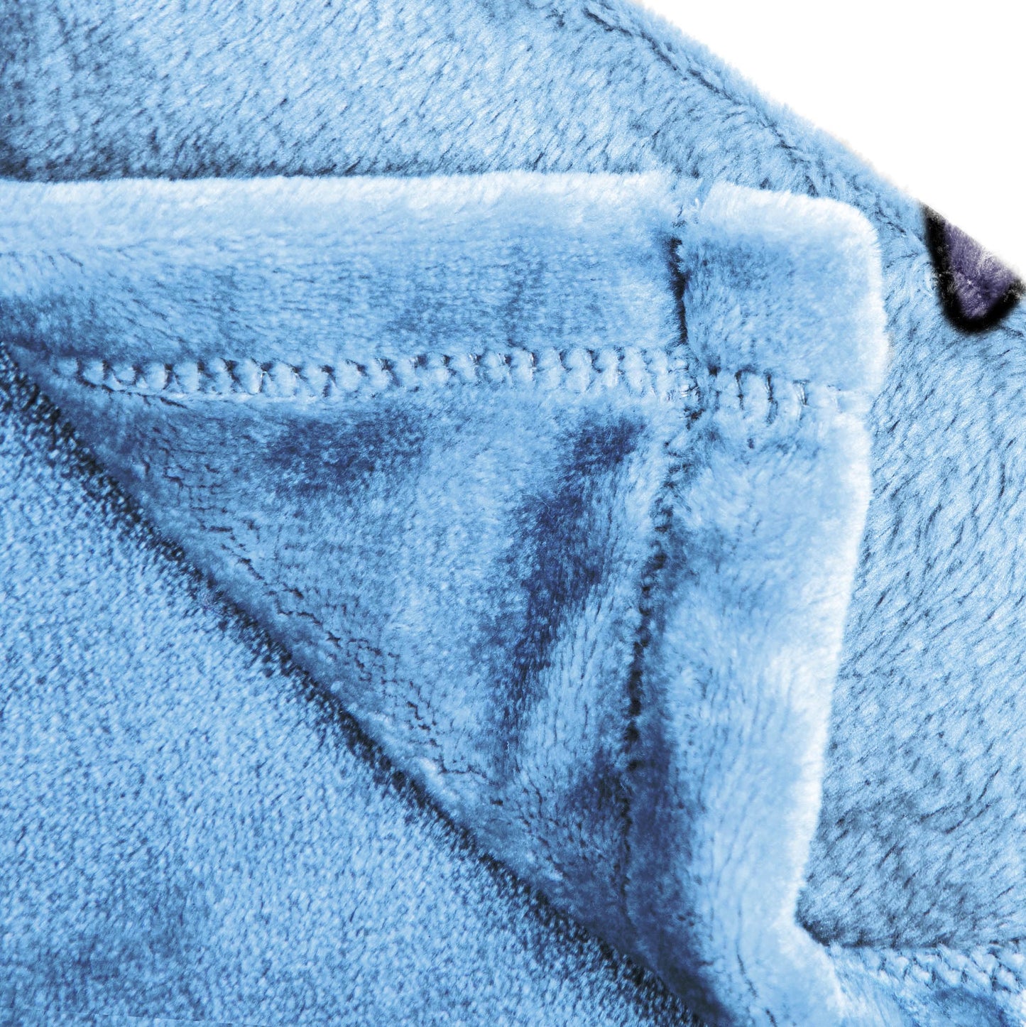 Jay Franco Kids Plush Throw Blanket – Soft & Cozy Fleece Throw for Bedroom & Couch Décor, Official Licensed Product, Blue - Bluey, 60x90 - Large Blanket