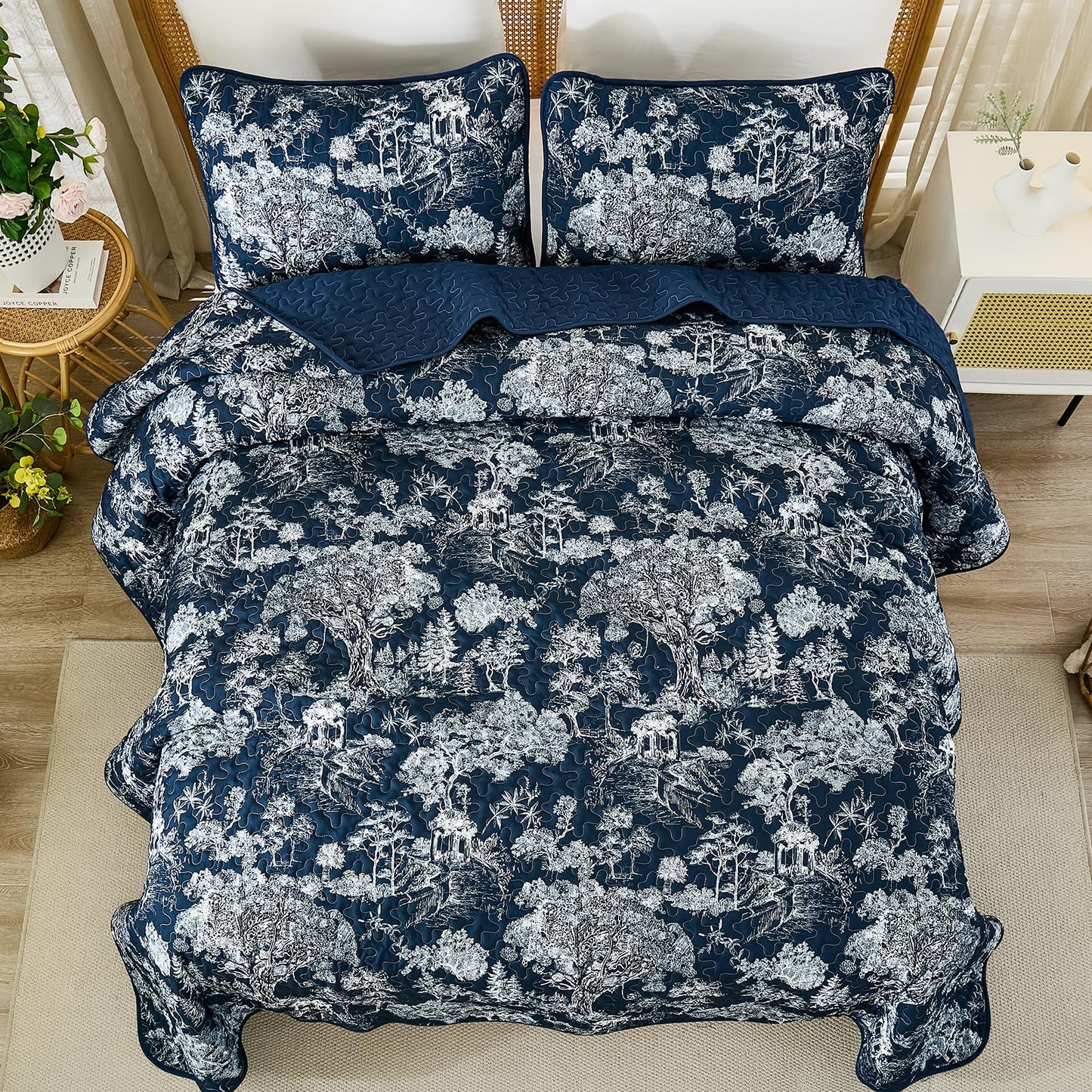 WONGS BEDDING Quilt Set Queen Size,3 Pieces Navy Blue Floral Plants Printed Bedspread Coverlet Set Soft Lightweight Toile Botanical Bedding Set for All Season (96"x90")
