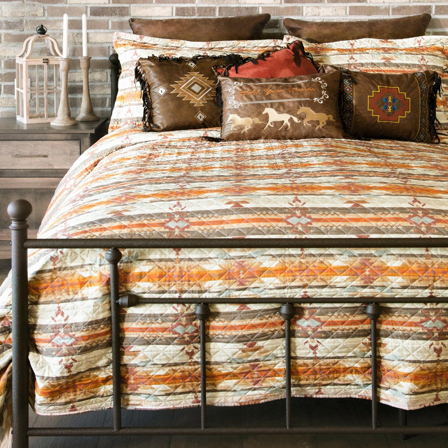 Carstens Western Aztec Country Bedding Set, Southwestern 3-Piece Microfiber Quilt Set, Wrangler Western Amarillo Sunset, King
