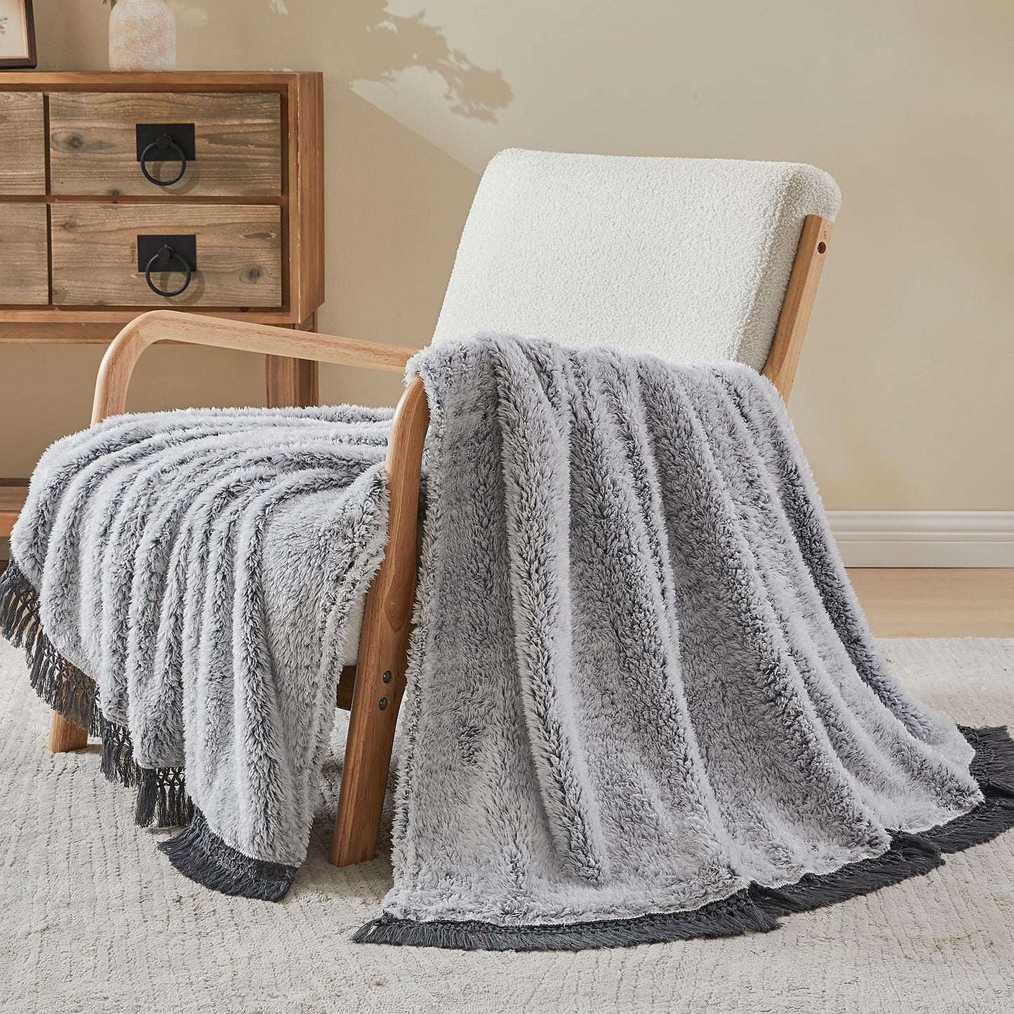 EMME Soft Sherpa Fleece Blanket with Tassel, Reversible Plush Fluffy Large Blanket, Light Weight Warm Decorative Boho Blanket Cover for Sofa, Couch, Bedroom,Travel(Tassel Grey,90"x90")