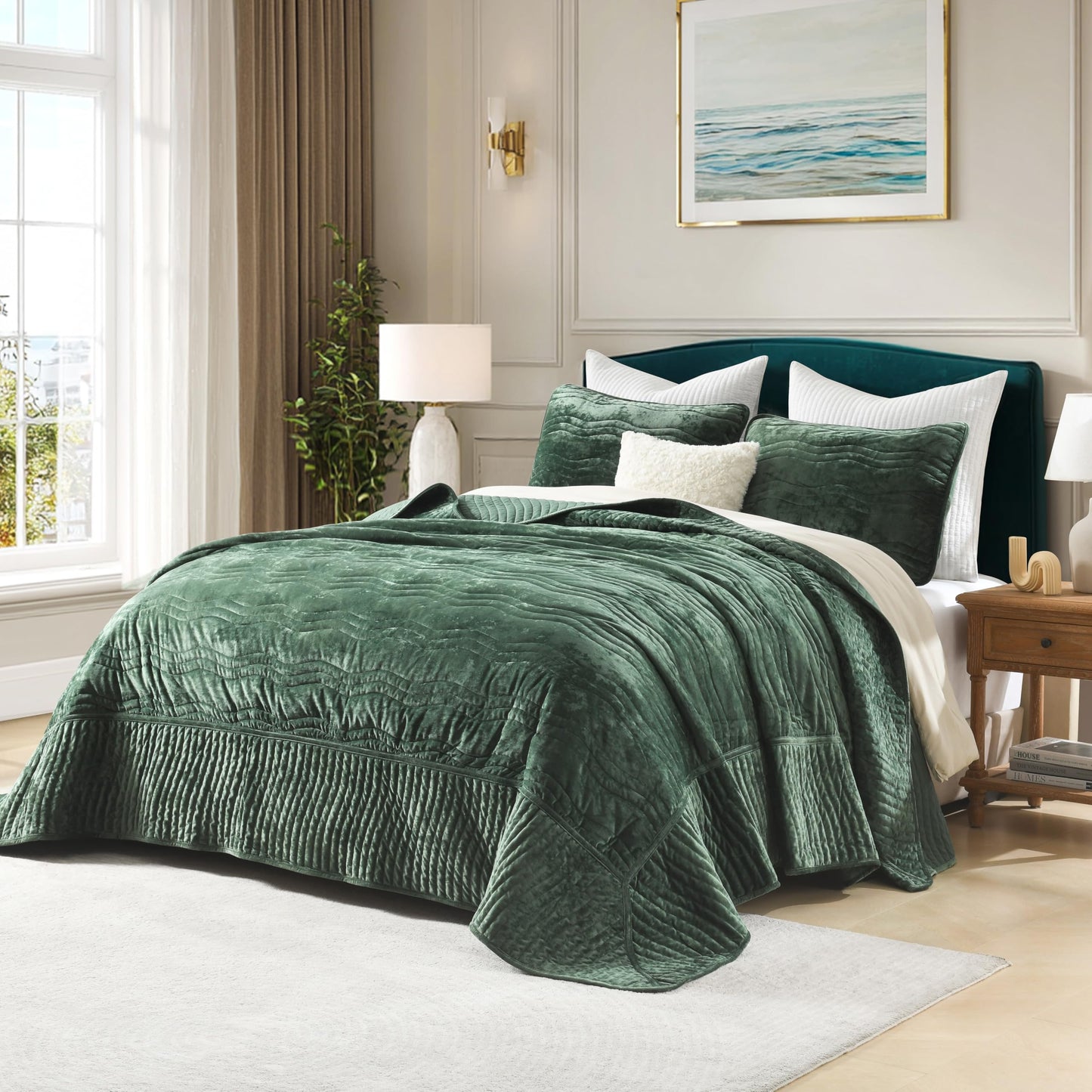 AJOCCI Velvet Oversized King Quilt Set, California King Comforter Set Emerald Green Bedding Set (118”*118”) with 2 Pillow Shams, Luxurious Quilt Set,All-Season 3 Pieces