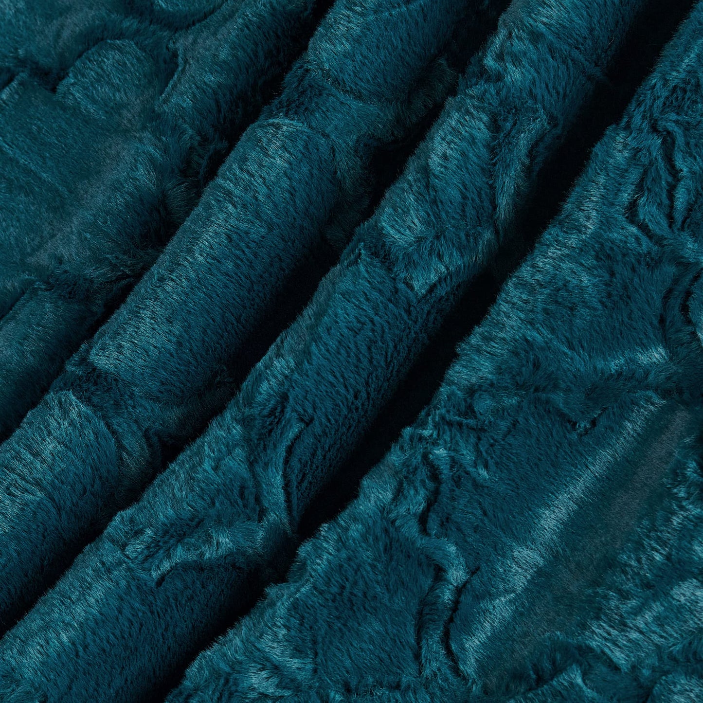 Home Soft Things Brushed Faux Fur Throw with Sherpa Backing, 50" x 60'', Dark Teal Soft Fluffy Lightweight Luxury Throw for All Seasons Home Décor