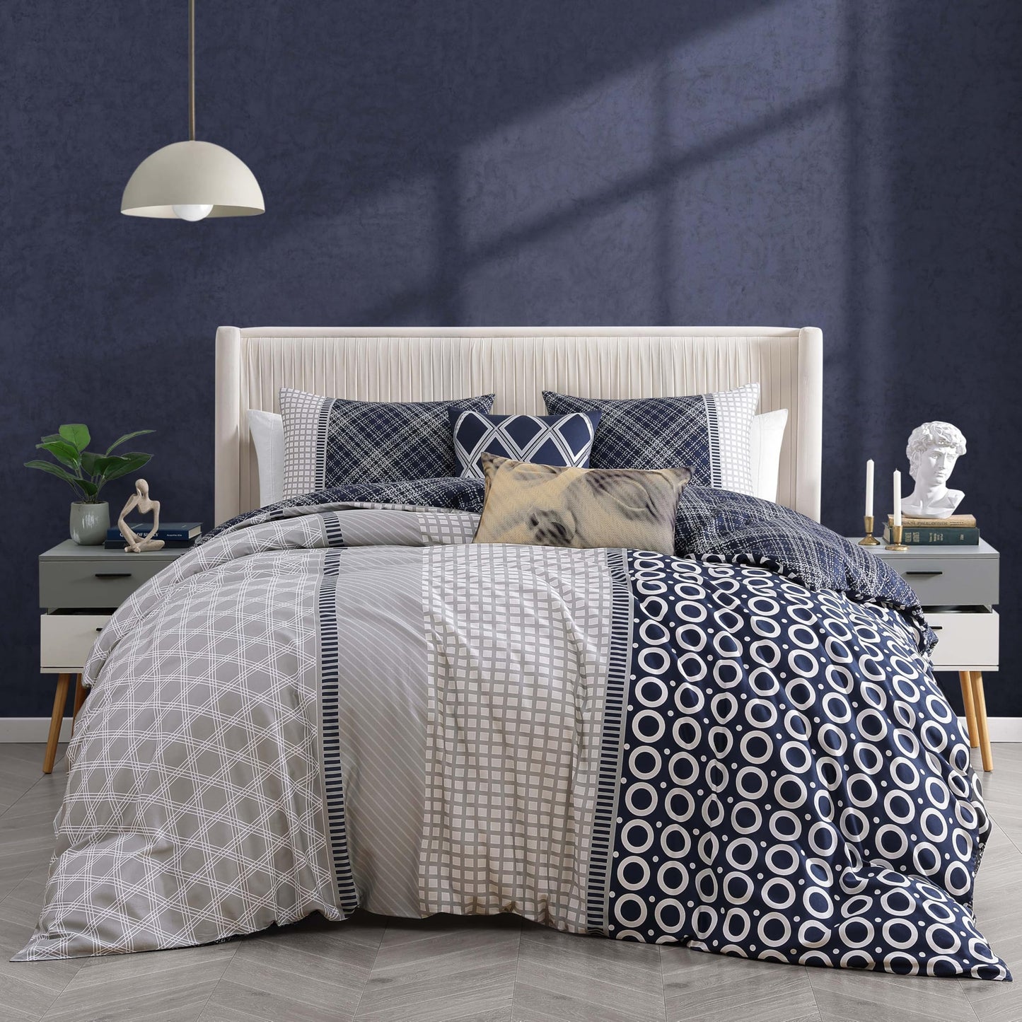 Bebejan Vertigeo 5 Piece Comforter Set, 100% Cotton Sateen, 220 Thread Count, Navy Blue, Geometric Reversible Bedding Comforter Set, 1 Comforter, 2 Shams & 2 Pillows (King/Cal King)