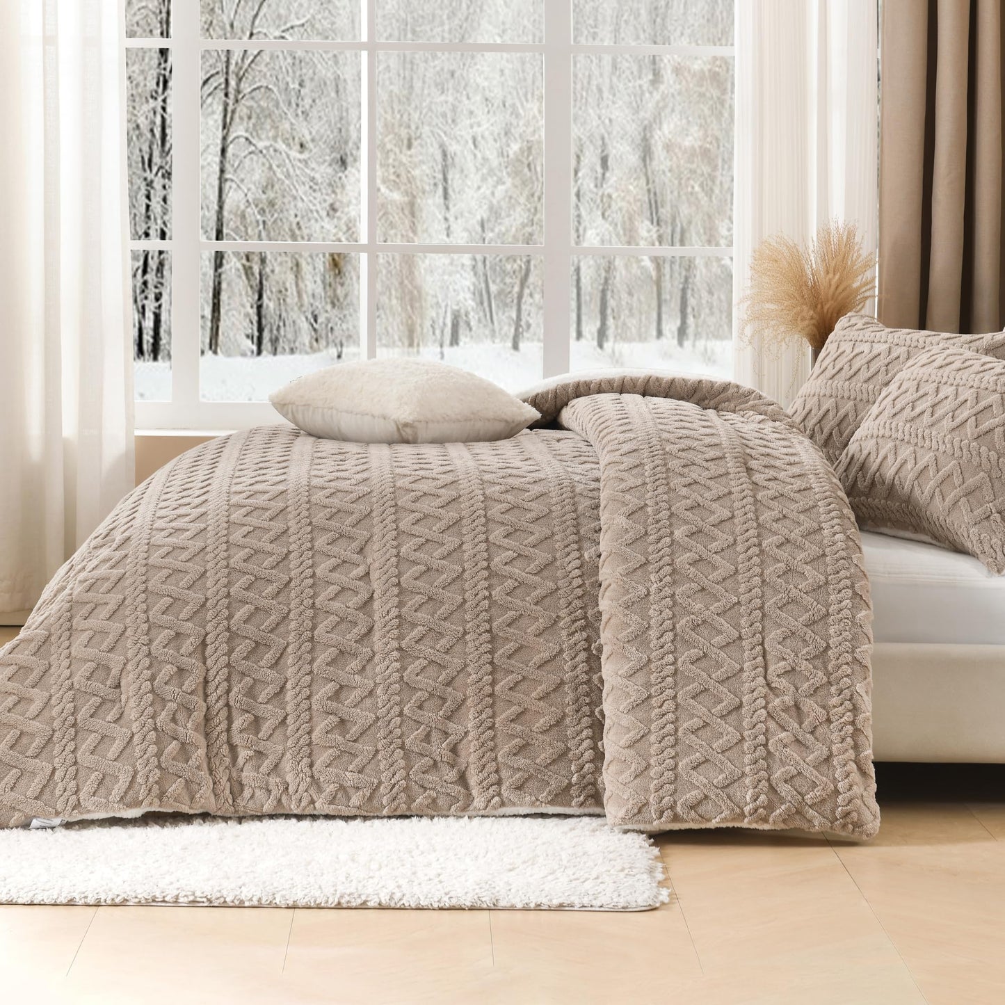 Andency Fluffy Sherpa Queen Comforter Set, Super Soft Khaki Fleece Warm Bedding for Winter, Luxury Jacquard Boho Thick Fuzzy Plush Bed Set 3 Pieces(1 Shaggy Comforter, 2 Pillowcases)
