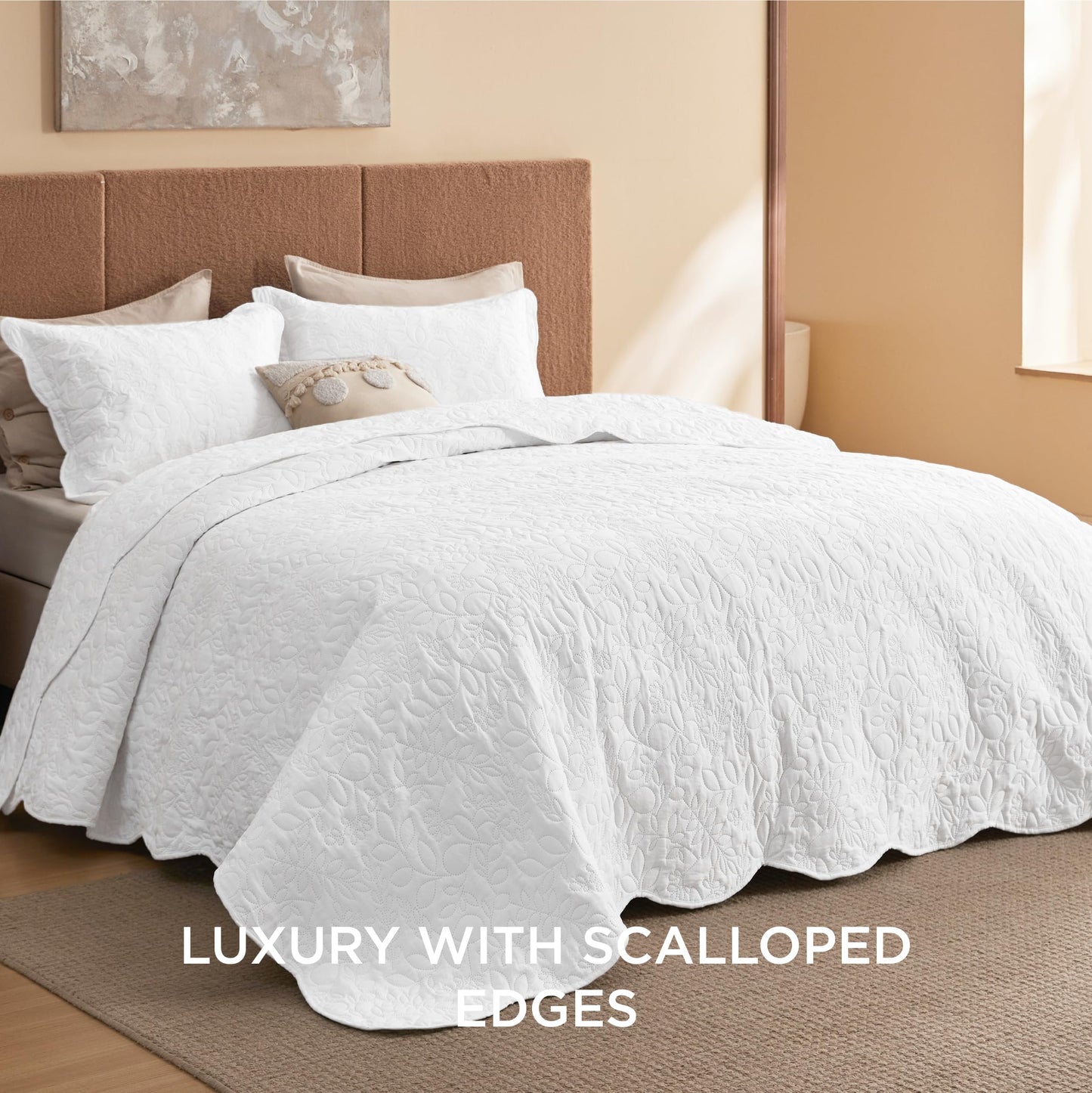 Bedsure Quilt King Size - Ultra Soft Pre-Washed Cloud-Like Bedding, All-Season Lightweight Comforter for Country Bedroom, Leaf Design Coverlet in Pure White, 106 x 96 Inches