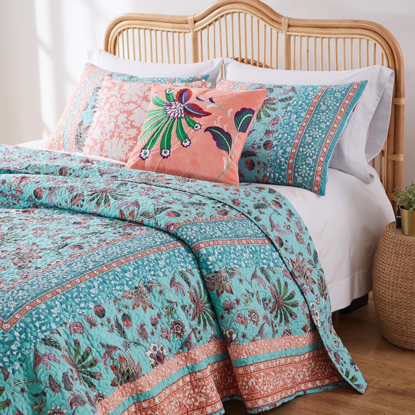 Greenland Home Barefoot Bungalow Audrey Reversible Quilt Set, 3-Piece Full/Queen, Turquoise
