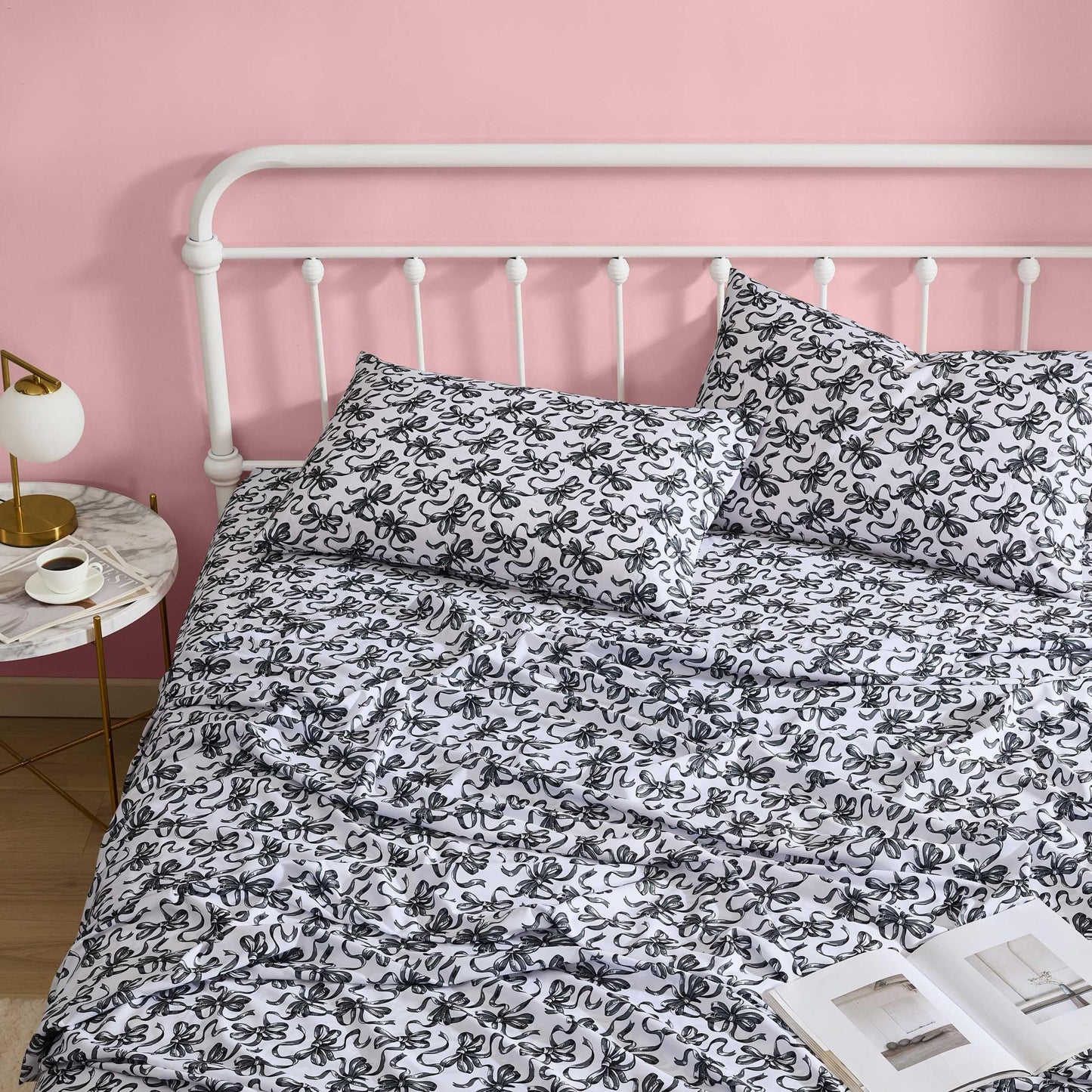 Betsey Johnson - Queen Size Sheet Set, Soft Printed Microfiber Bedding with Deep Pocket Fitted Sheet, Bed Sheets with Matching Pillowcases, Ballet Bows Grey