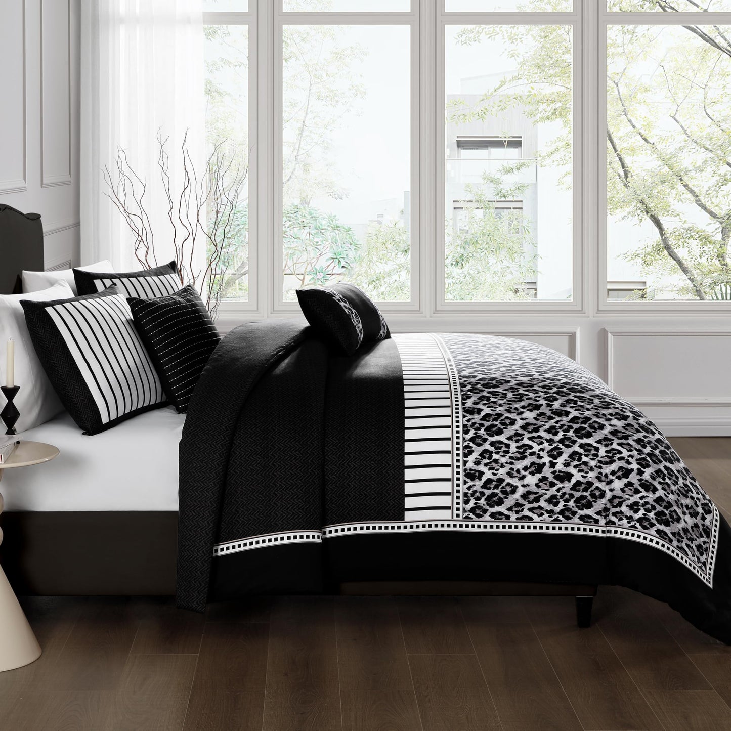 Bebejan Jaguar 5 Piece Reversible Comforter Set, 100% Cotton Sateen, 220 Thread Count, Black Bedding Comforter Set, 1 Comforter, 2 Shams & 2 Pillows (King/Cal King)
