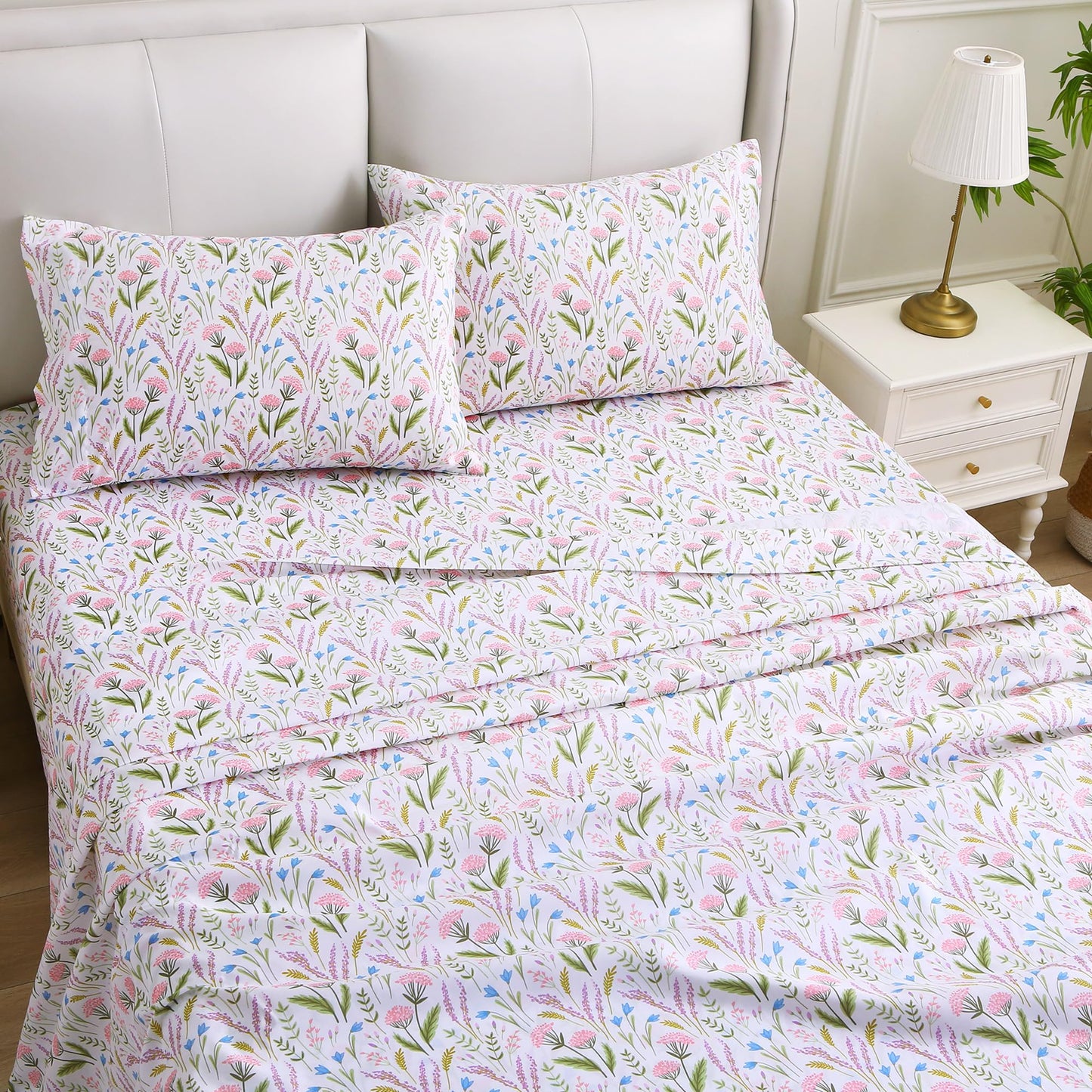 Viviland Floral Full Sheet Set - 4 Piece Lavender & Blue Bell Pink Cluster Botanical Patterned Bed Sheets - Soft, Breathable Microfiber Sheets with Deep Pocket, Non-Slip Fitted Sheets & Pillowcases