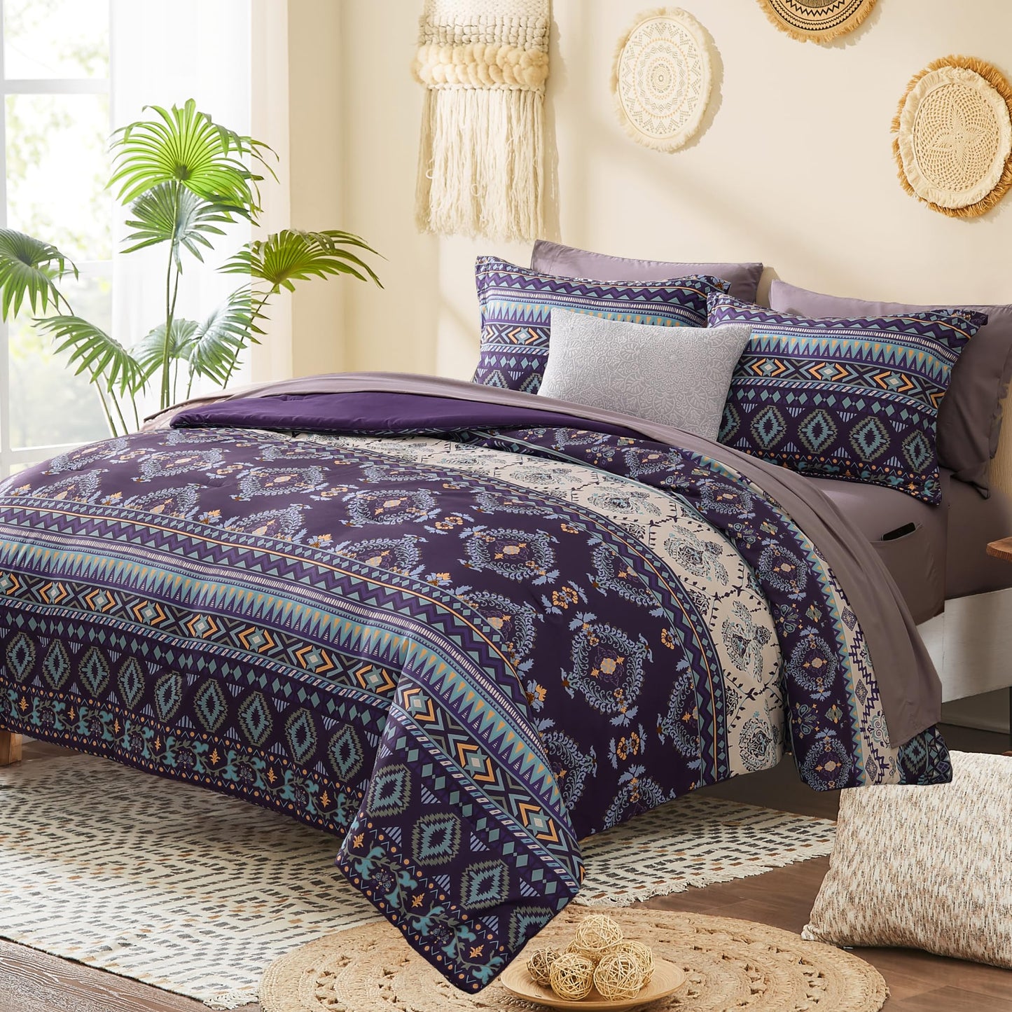 Geniospin Queen Comforter Set - 7 Pieces Bedding Set, Boho Bed in A Bag, Lightweight Soft Aztec Bedding, All Season Bed Comforter Set with Sheets, Pillowcases & Shams