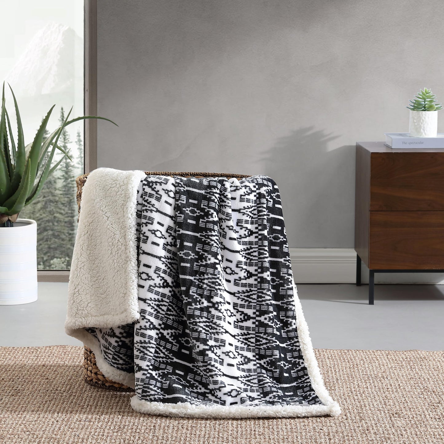 Eddie Bauer - Throw Blanket, Brushed Fleece & Plush Sherpa Soft Bedding, Blanket for Couch & Bed (San Juan Grey, 50" x 60")