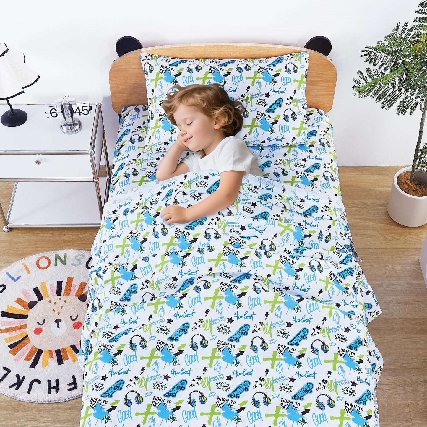 Softan Kids Bed Sheet Set, 3-Piece Twin Sheets Set, Microfiber Fitted Sheet with Corner Straps, Breathable & Silky Soft Trendy Skateboard Graffiti Printed Sheet and Pillowcase Sets