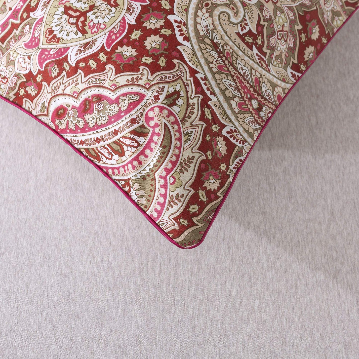 FADFAY Luxury Paisley Sheets Set King Classy Red and Gold Floral Farmhouse Bedding Elegent Red Paisley Bedding Set 100% Cotton Super Soft Hypoallergenic Deep Pocket Fitted Sheet 4-Pieces, King Size