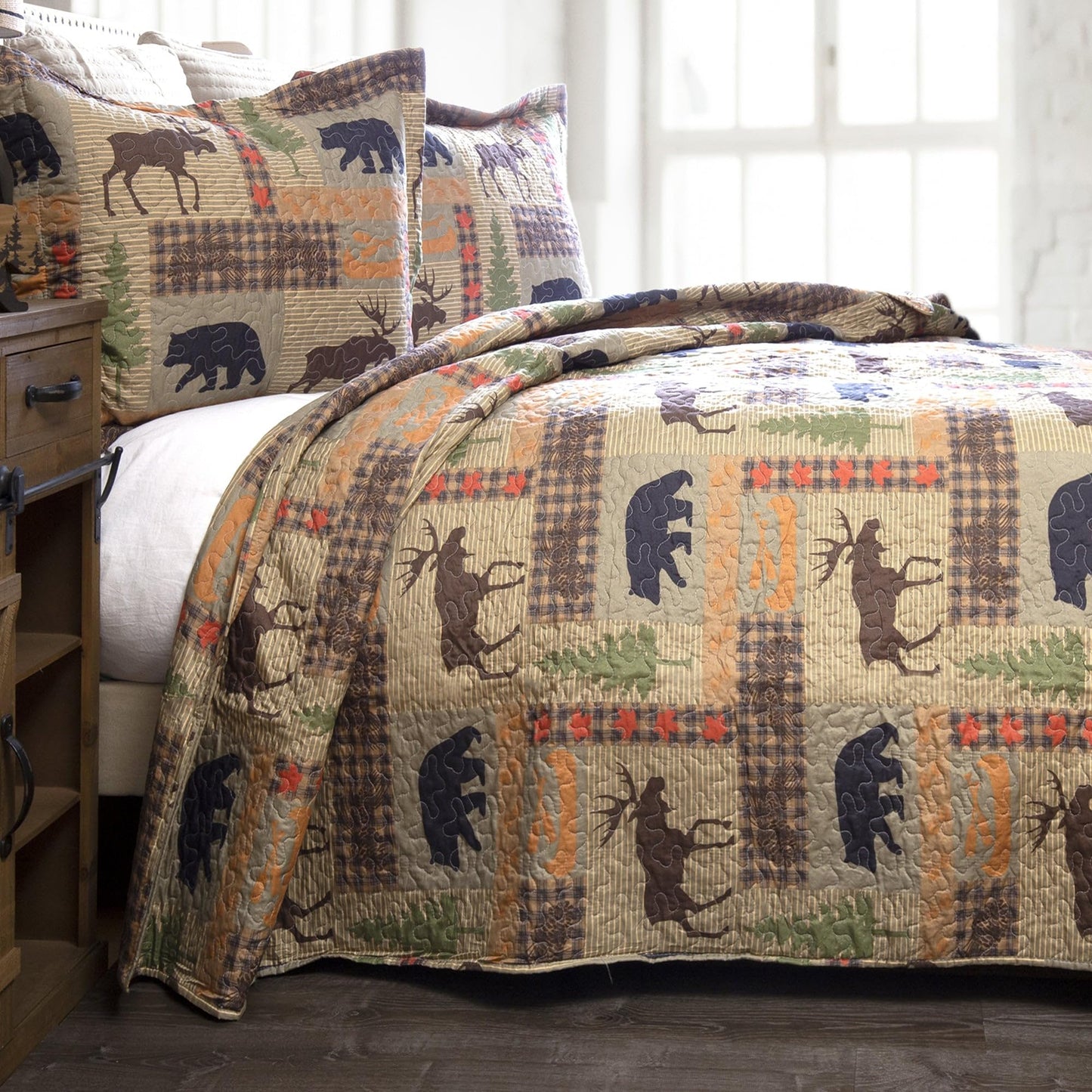 Carstens Rustic Cabin Country Bedding Set, 3-Piece Microfiber Quilt, Rustic Lake Country, King
