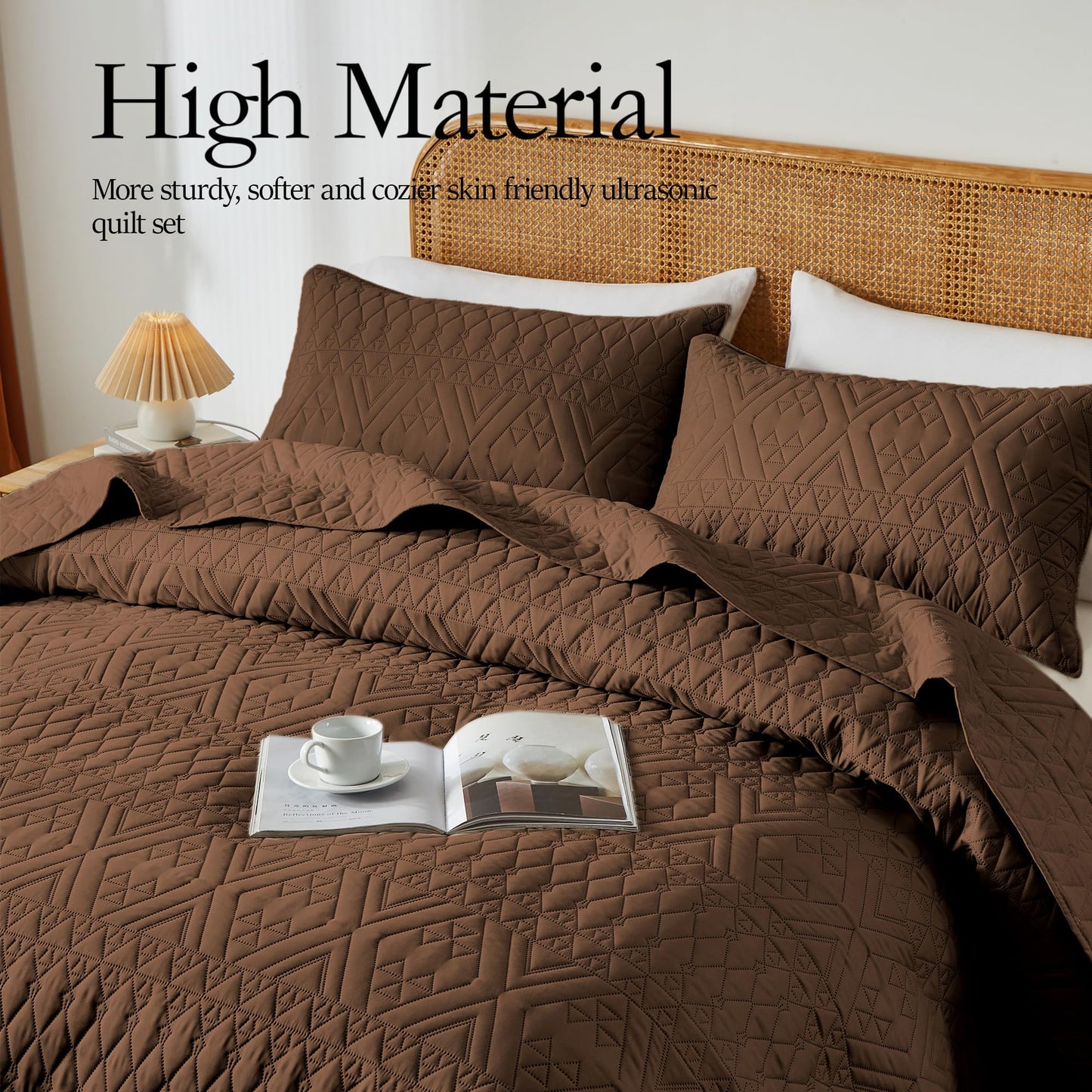 akkialla King/Cal King Size Quilt Bedding Set,Brown Lightweight Microfiber Soft Bedspread,Modern Style Geometric Pattern Coverlet Set for All Seasons,3 Piece(1 Quilt,2 Pillow Shams)