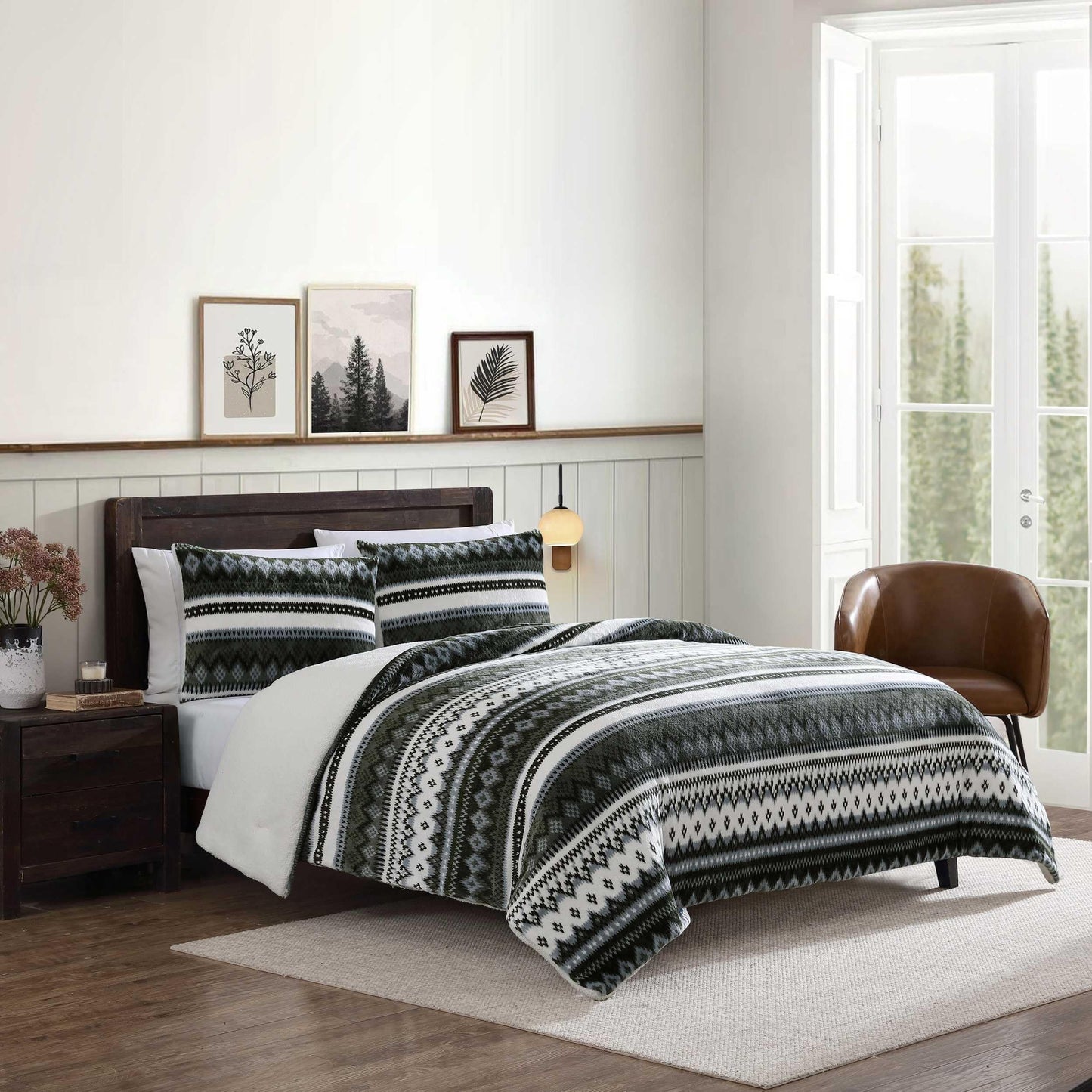 Eddie Bauer - Full/Queen Comforter Set, Reversible Plush Bedding with Matching Shams, Super Soft Luxurious Bedding Set, Oeko-Tex Certified (Shelton Fair Isle Green, Full/Queen)