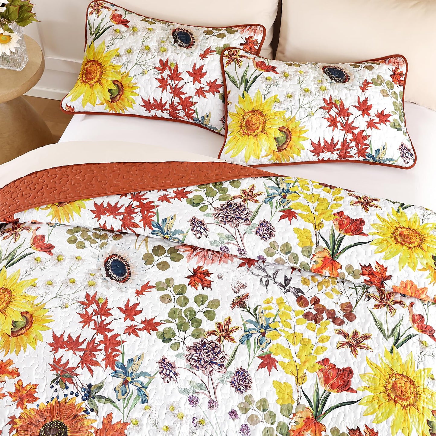 Yiran Fall Floral Quilt Set King Size, Orange Red Sunflower Botanical Bedspread Bedding Set, 3 Pieces Soft Lightweight Microfiber Coverlet with 2 Pillow Shams for All Season 106x90 Inch