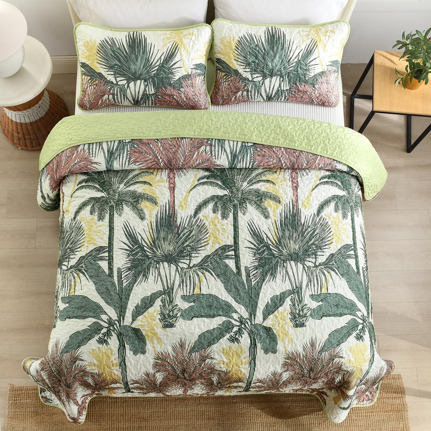 Luxudecor Tropical Plants Quilt Set King Size 3 Pieces Green and Brown Palm Botanical Bedspread Rainforest Style Bedding Set Soft Lightweight Bed Cover All Season 104"x90"