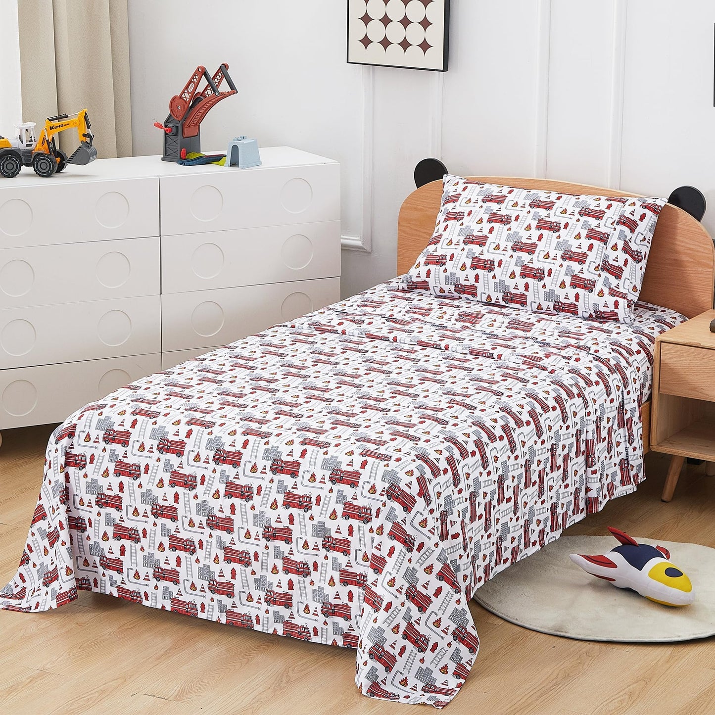 Softan Kids Bed Sheet Set, Boys Twin Size Sheets, Microfiber Kids Fitted Sheet and Pillowcase, Breathable and Silky Soft, 3 Piece Fire Engines Printed Twin Bed Sheet