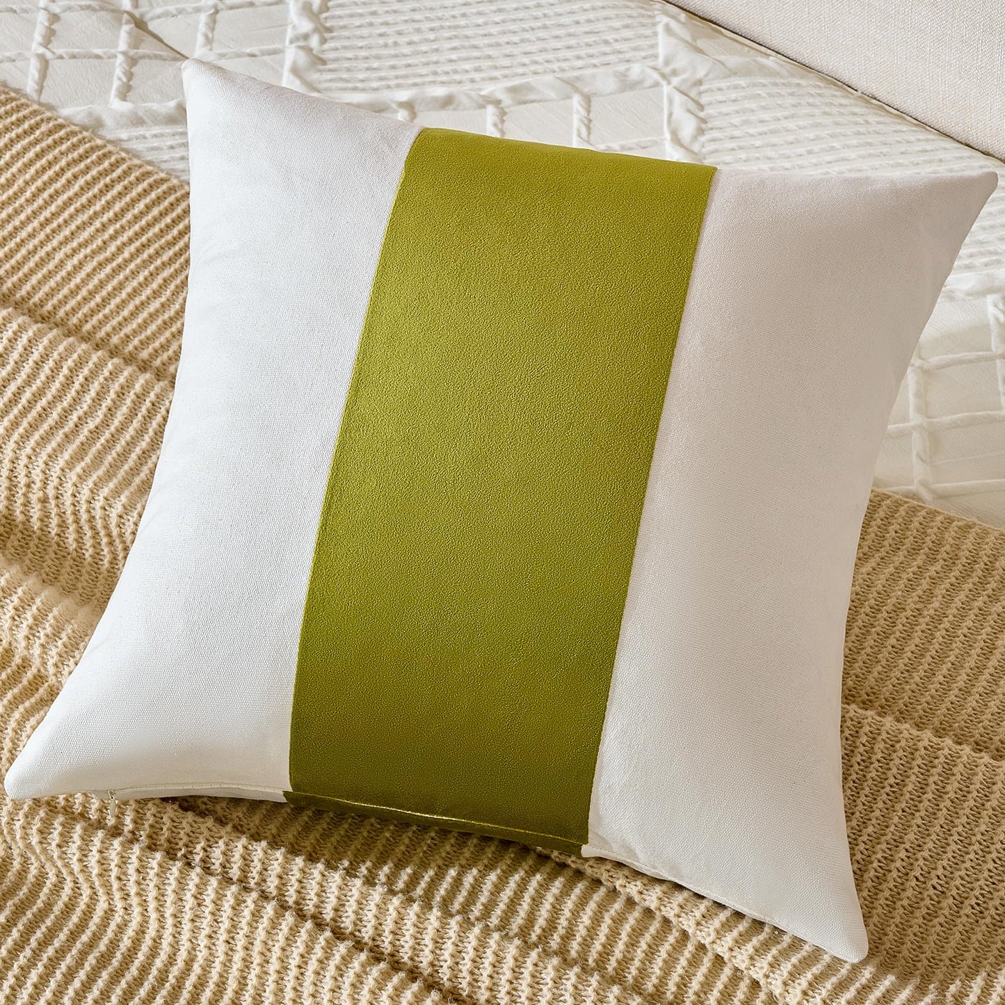 AmHoo Pack of 2 Velvet Panel Cotton Pillow Covers Decorative Pillowcase Cushion for Couch Sofa Bedroom 18 x 18-Inch Spinach Green
